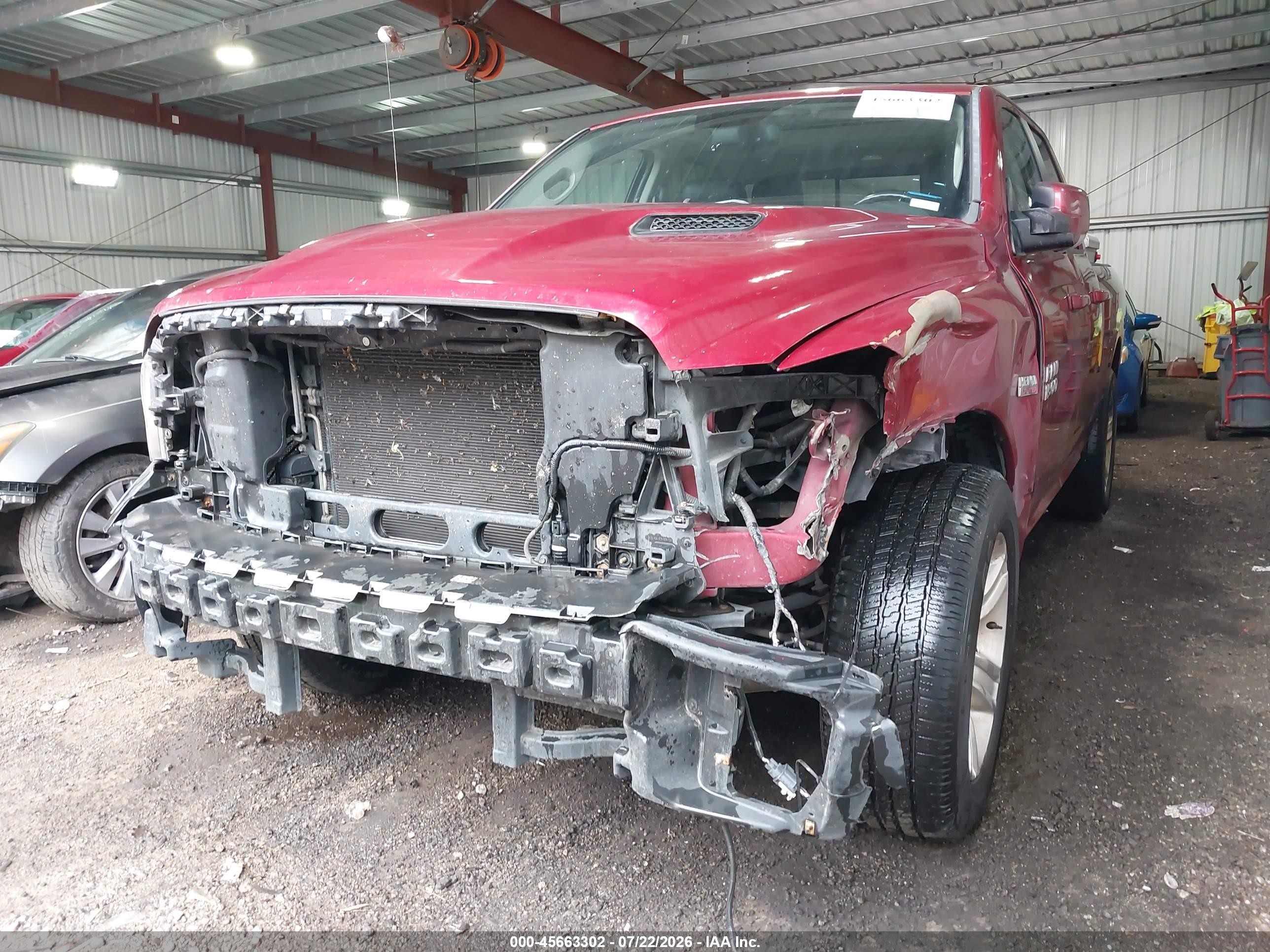 2013 Ram 1500 Sport Red vin: 1C6RR6HT1DS551599