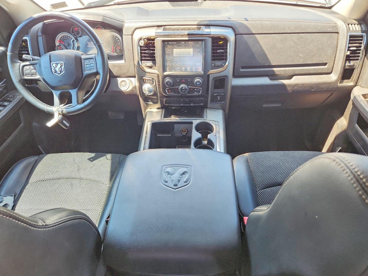 2014 Ram 1500 Sport White vin: 1C6RR6HT7ES100808