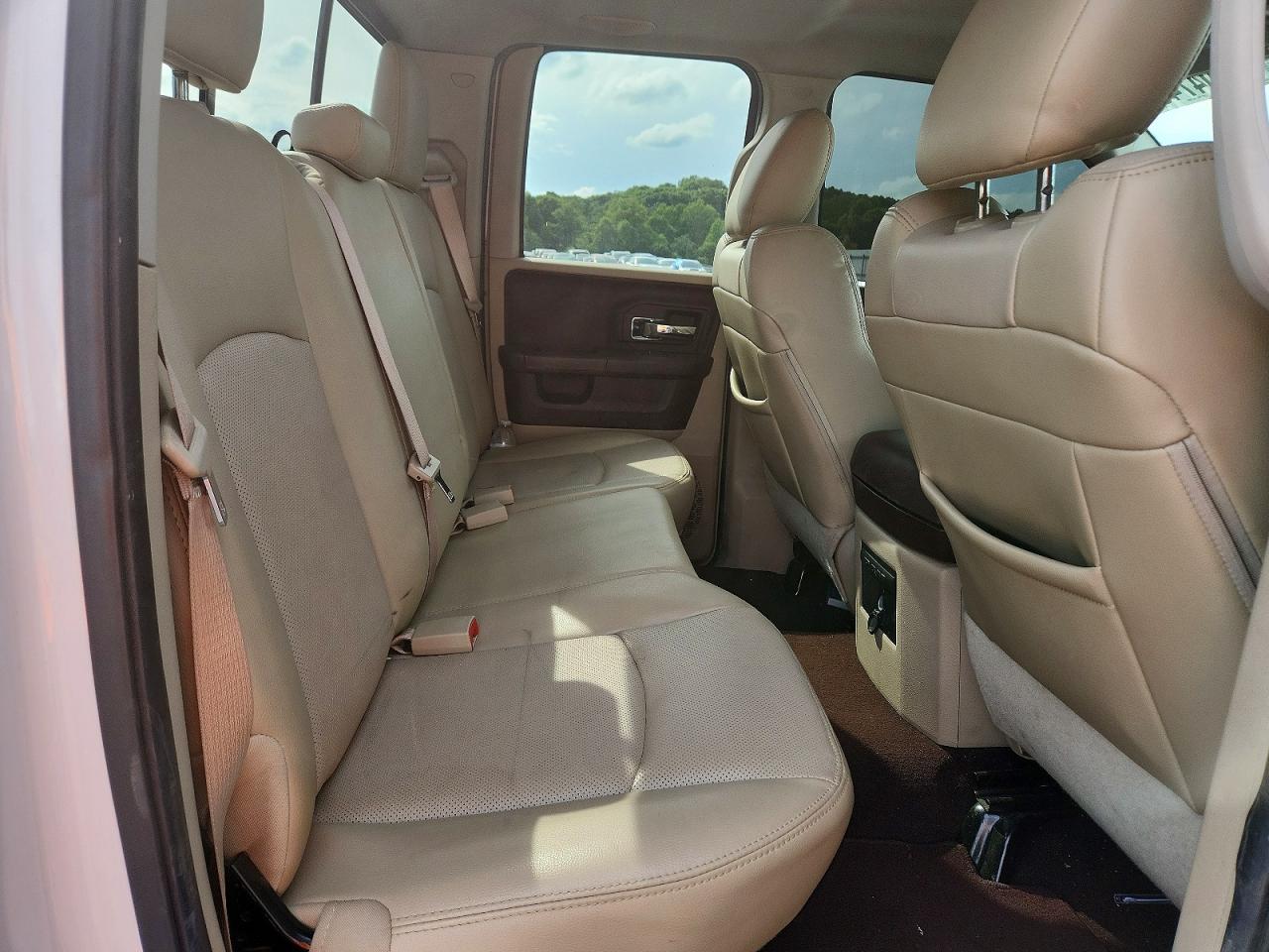 2014 Ram 1500 Crew 4x4 Lrme Белый vin: 1C6RR6JT1ES234000