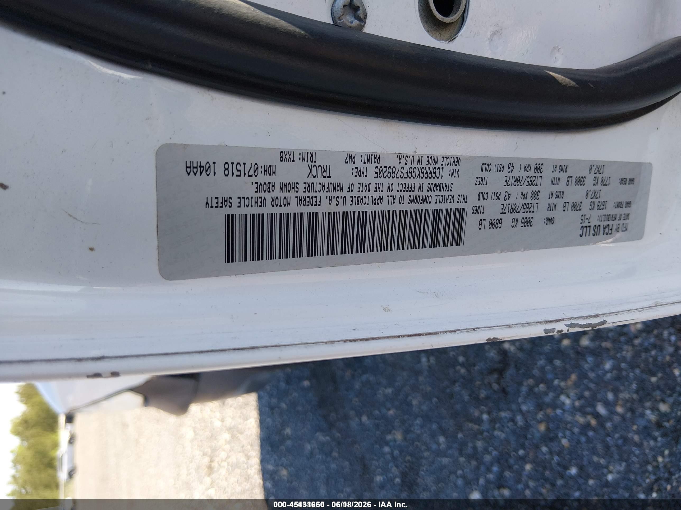 2015 Ram 1500 Tradesman White vin: 1C6RR6KG6FS789205