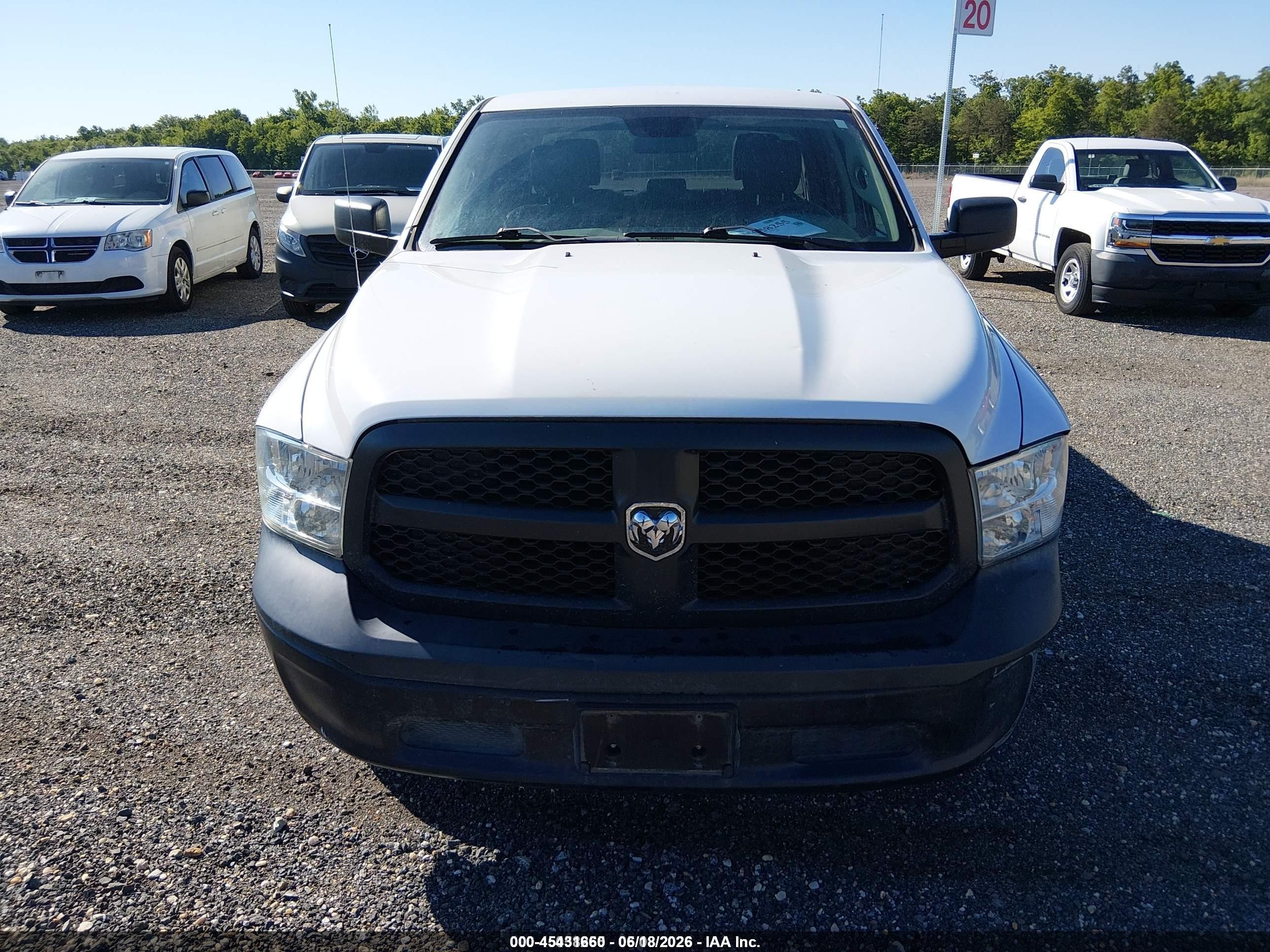 2015 Ram 1500 Tradesman White vin: 1C6RR6KG6FS789205