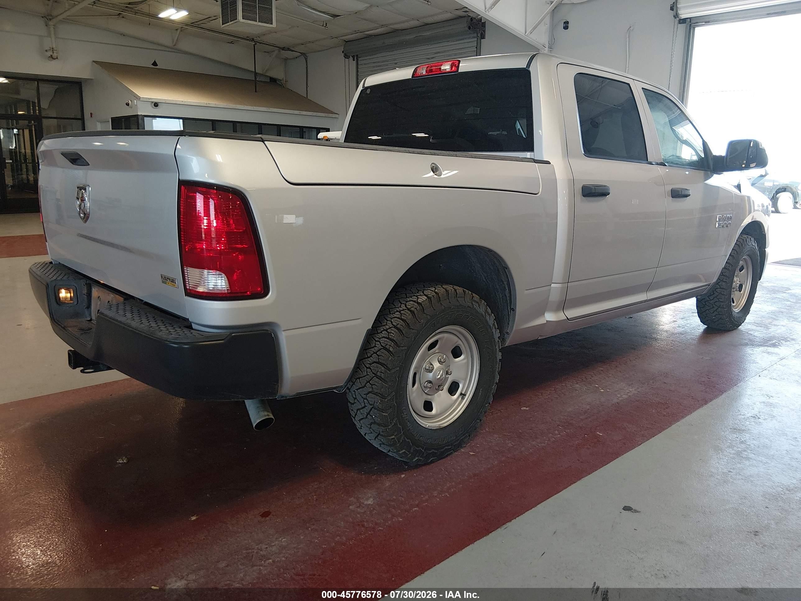 2018 Ram 1500 Tradesman  4x2 5'7 Box Silver vin: 1C6RR6KG6JS296522