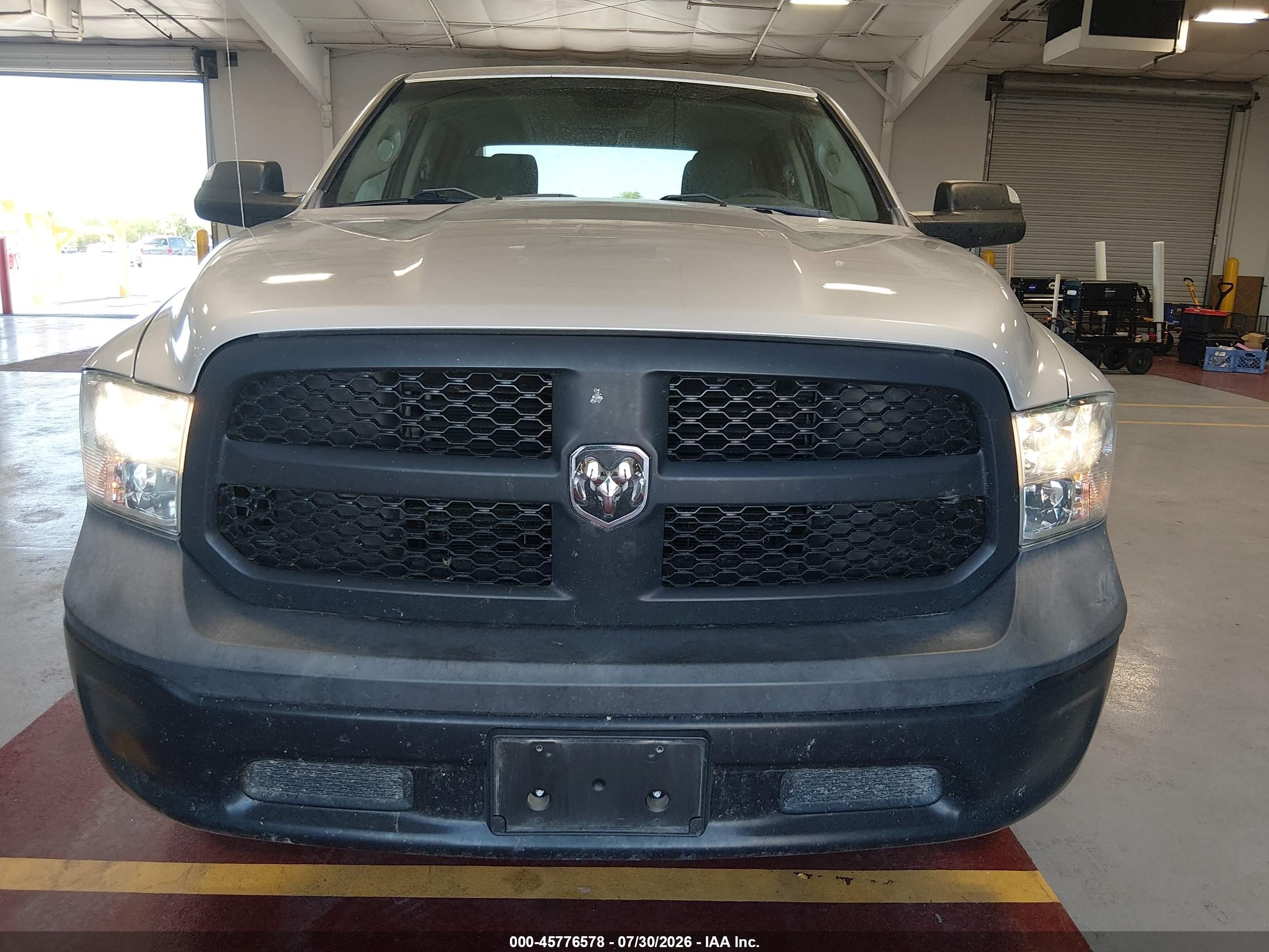 2018 Ram 1500 Tradesman  4x2 5'7 Box Silver vin: 1C6RR6KG6JS296522