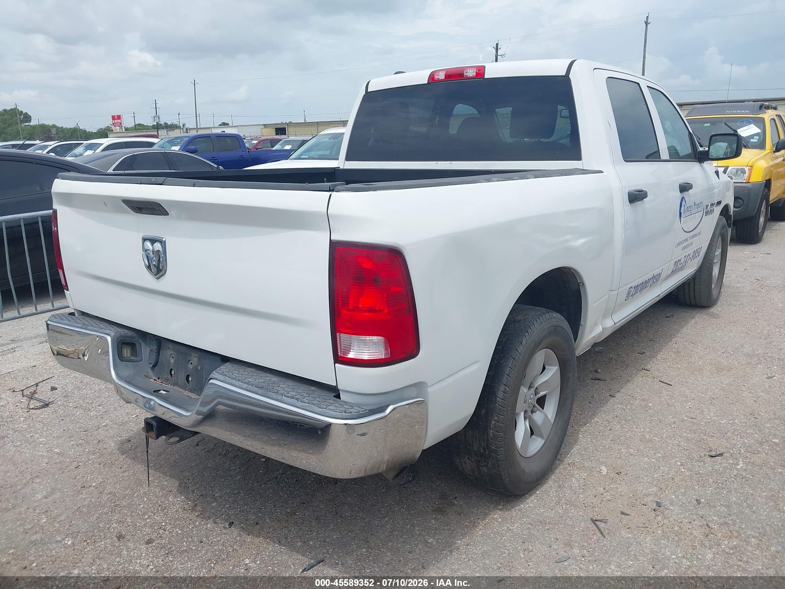2015 Ram 1500 Tradesman White vin: 1C6RR6KM2FS750472