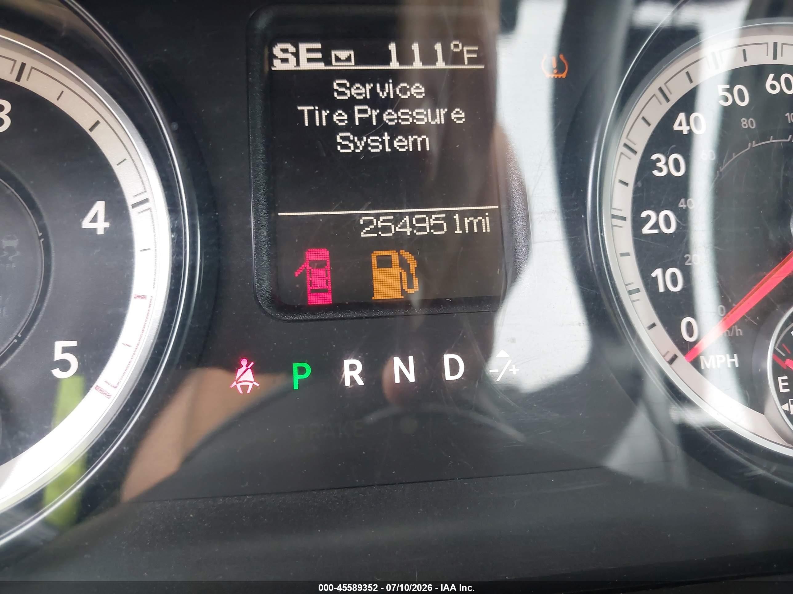 2015 Ram 1500 Tradesman White vin: 1C6RR6KM2FS750472
