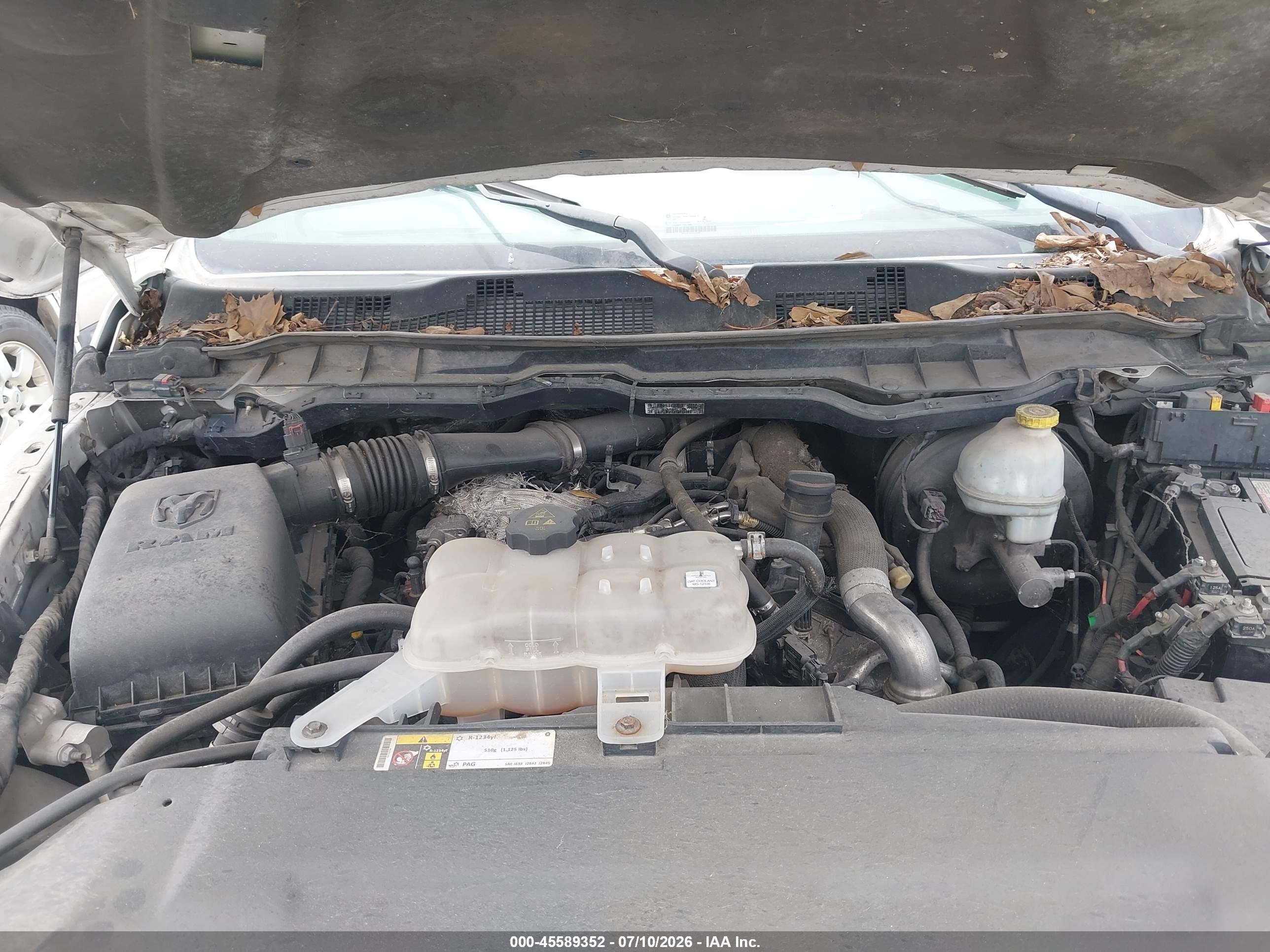 2015 Ram 1500 Tradesman White vin: 1C6RR6KM2FS750472