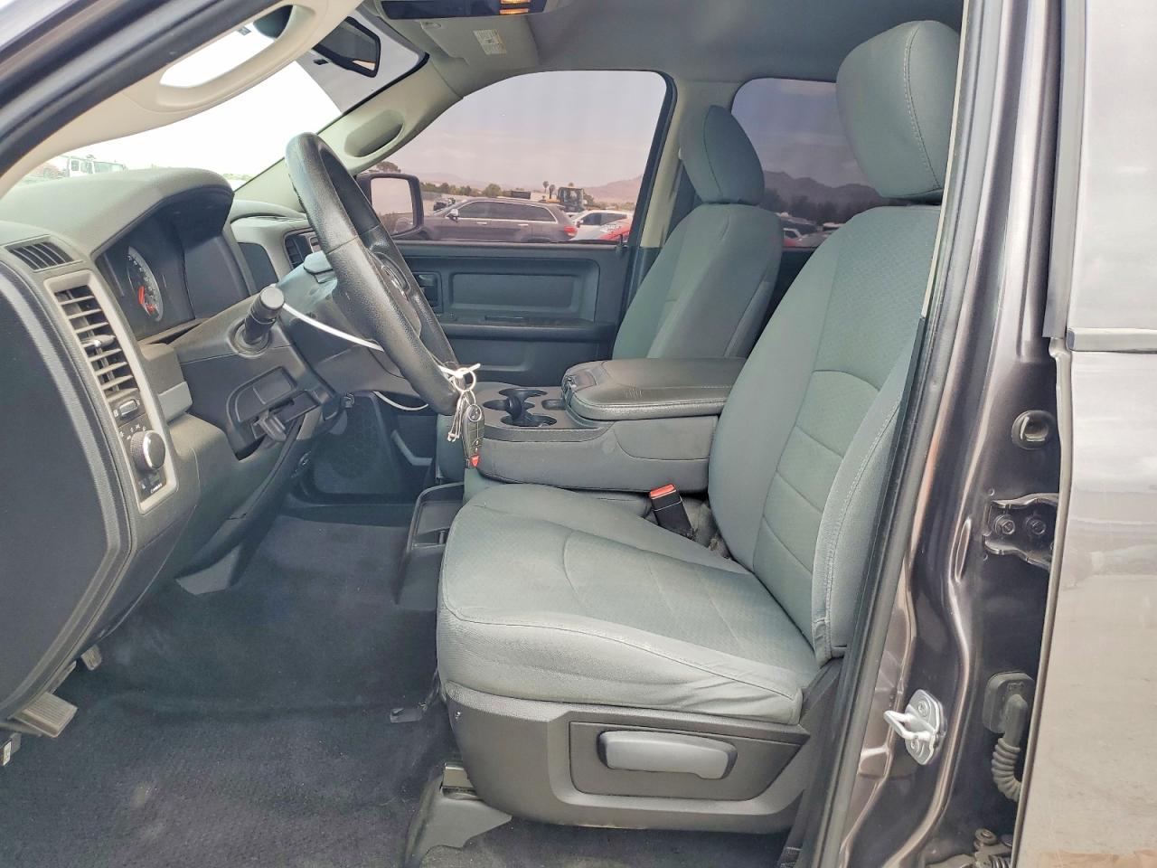 2014 Ram 1500 St Серый vin: 1C6RR6KM9ES474760