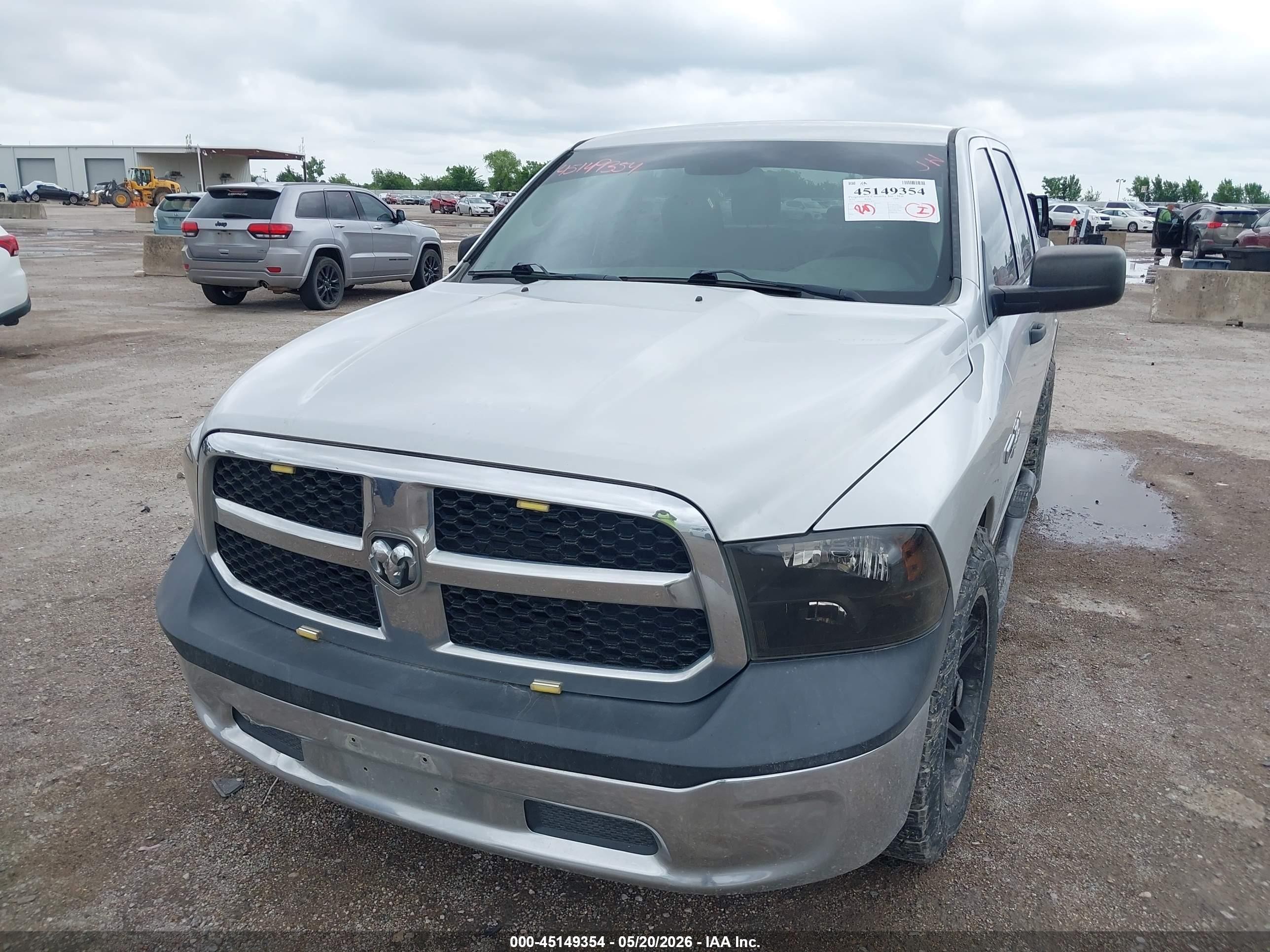 2014 Ram 1500 Tradesman Silver vin: 1C6RR6KMXES474797