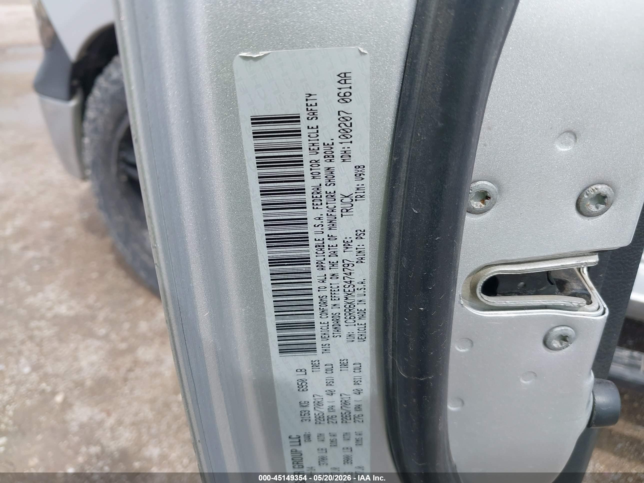 2014 Ram 1500 Tradesman Silver vin: 1C6RR6KMXES474797