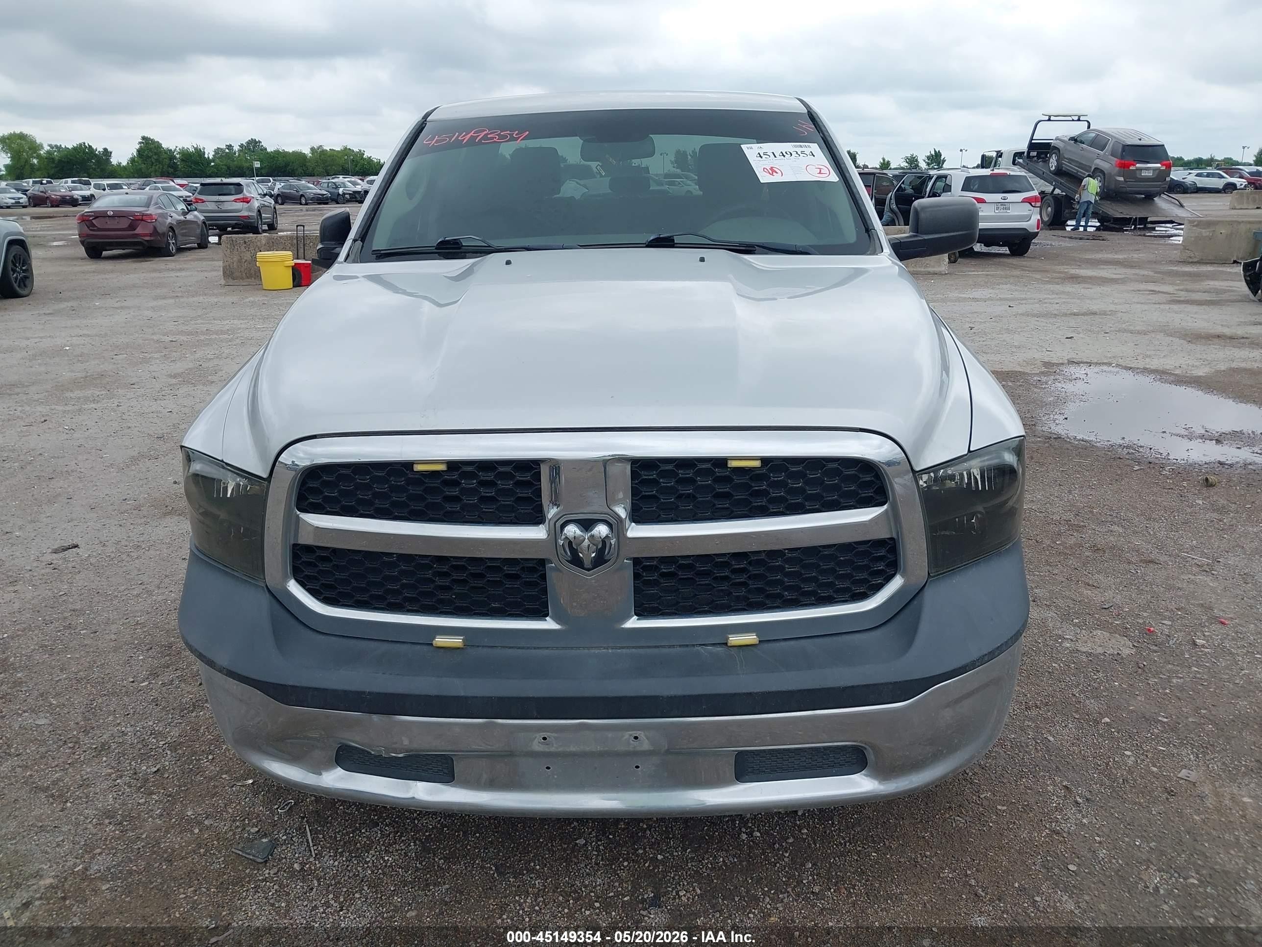2014 Ram 1500 Tradesman Silver vin: 1C6RR6KMXES474797