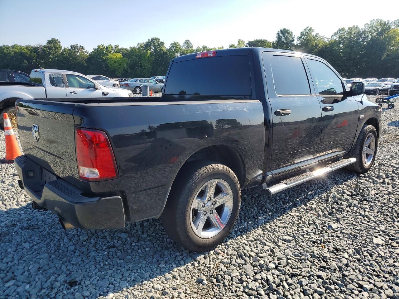 2013 Ram 1500 St Black vin: 1C6RR6KT0DS604222