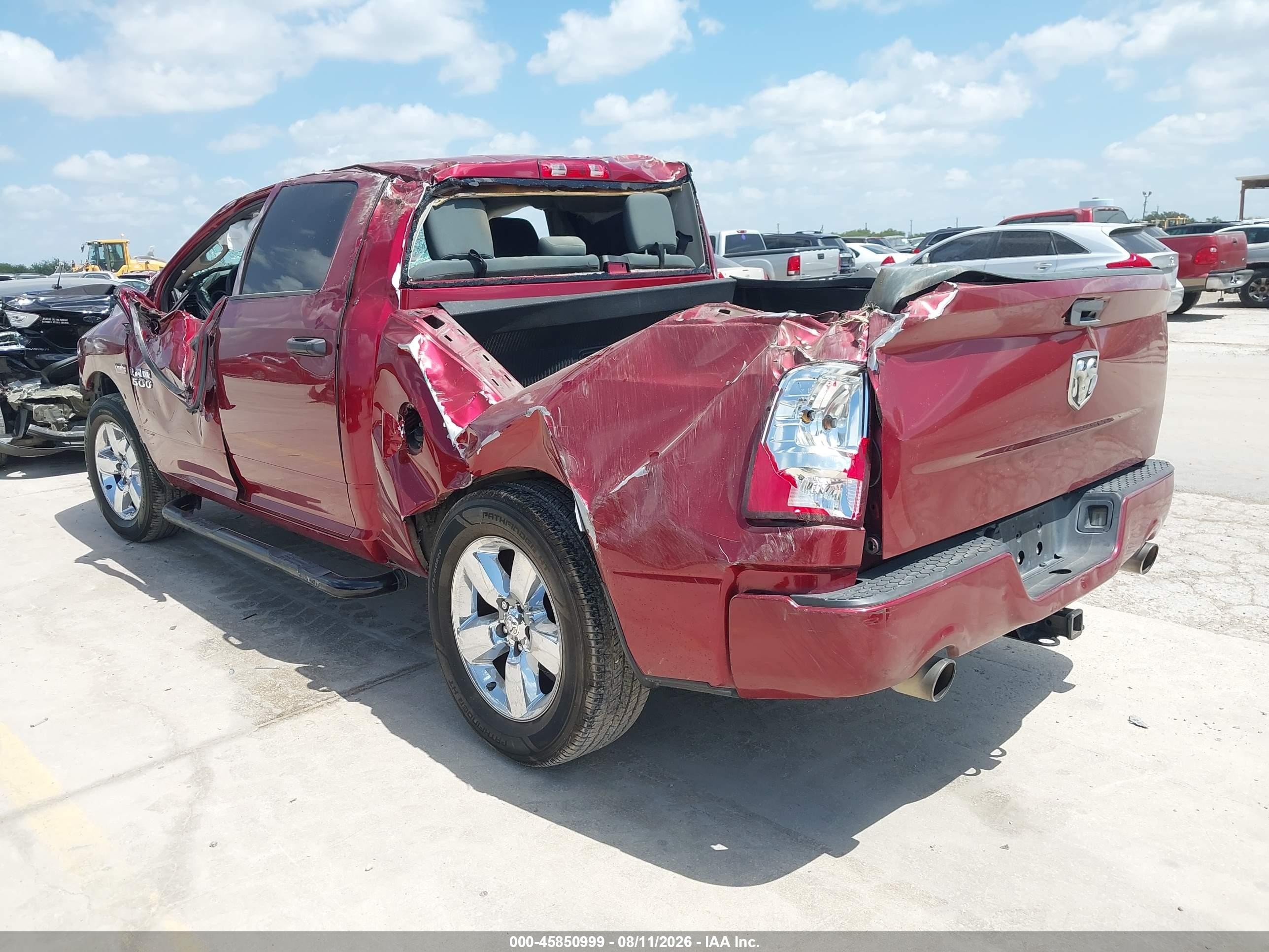 2014 Ram 1500 Express Красный vin: 1C6RR6KT0ES101355