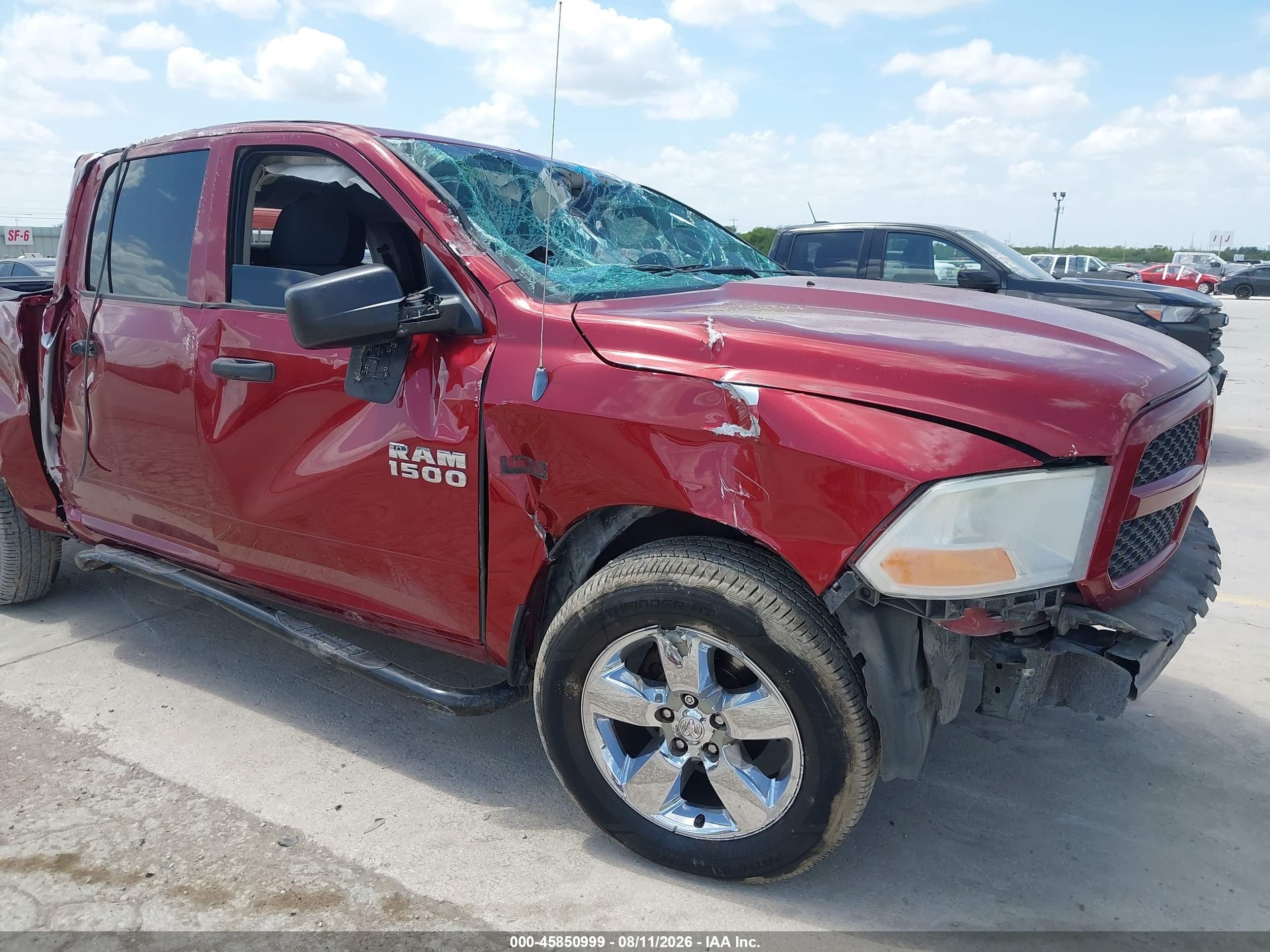 2014 Ram 1500 Express Красный vin: 1C6RR6KT0ES101355
