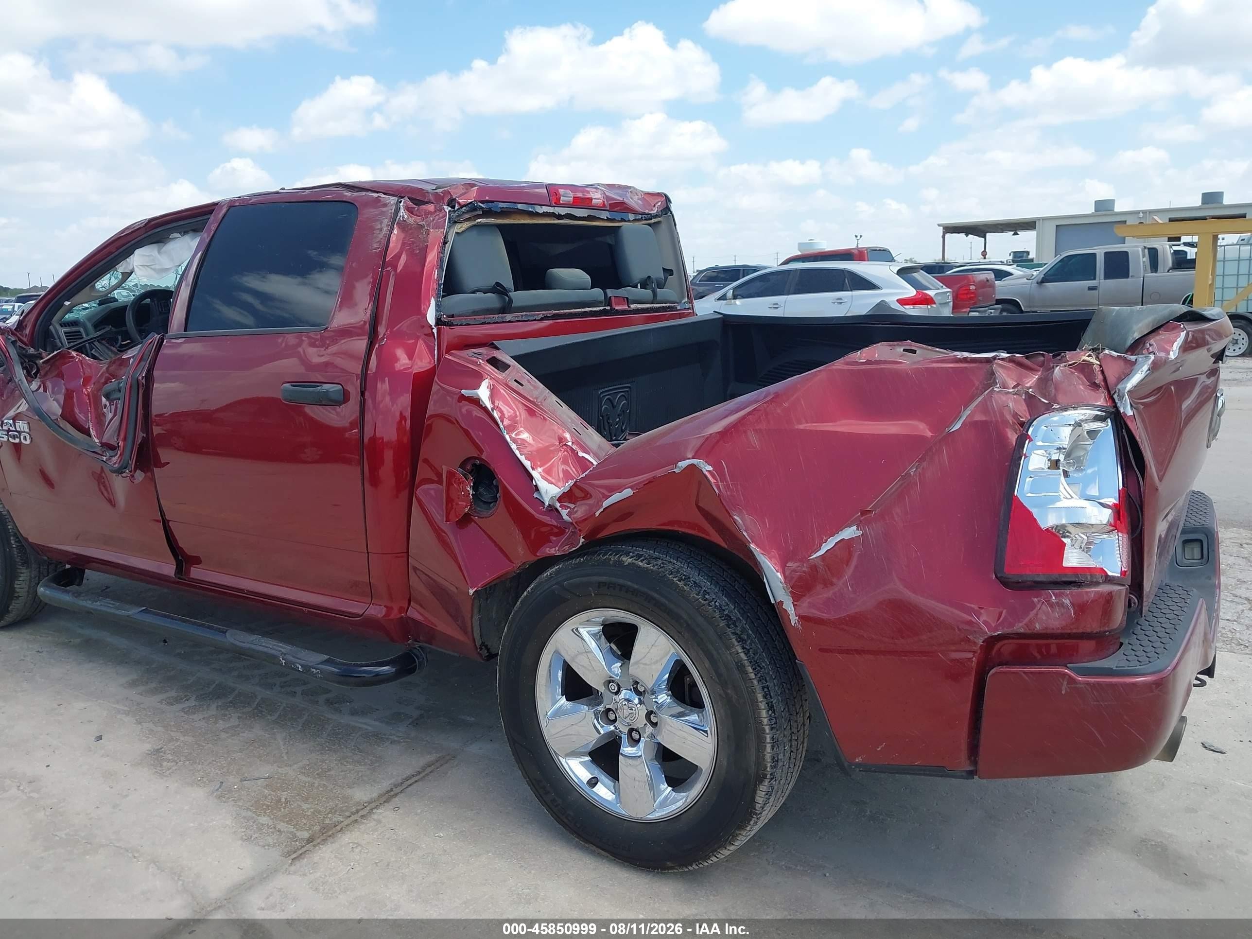 2014 Ram 1500 Express Красный vin: 1C6RR6KT0ES101355