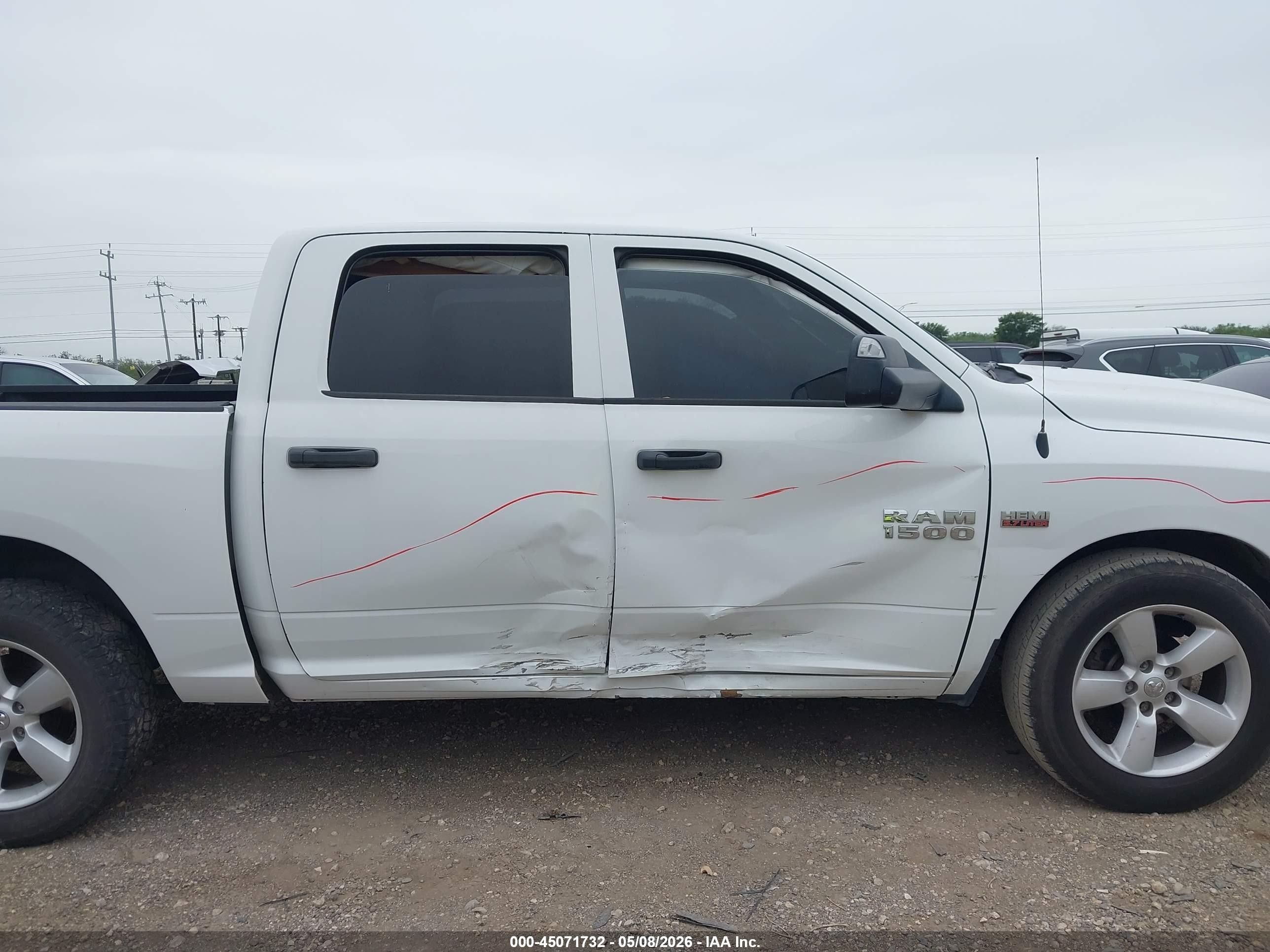 2014 Ram 1500 Express White vin: 1C6RR6KT0ES172944