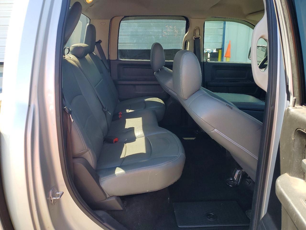 2015 Ram 1500 St Silver vin: 1C6RR6KT0FS624084