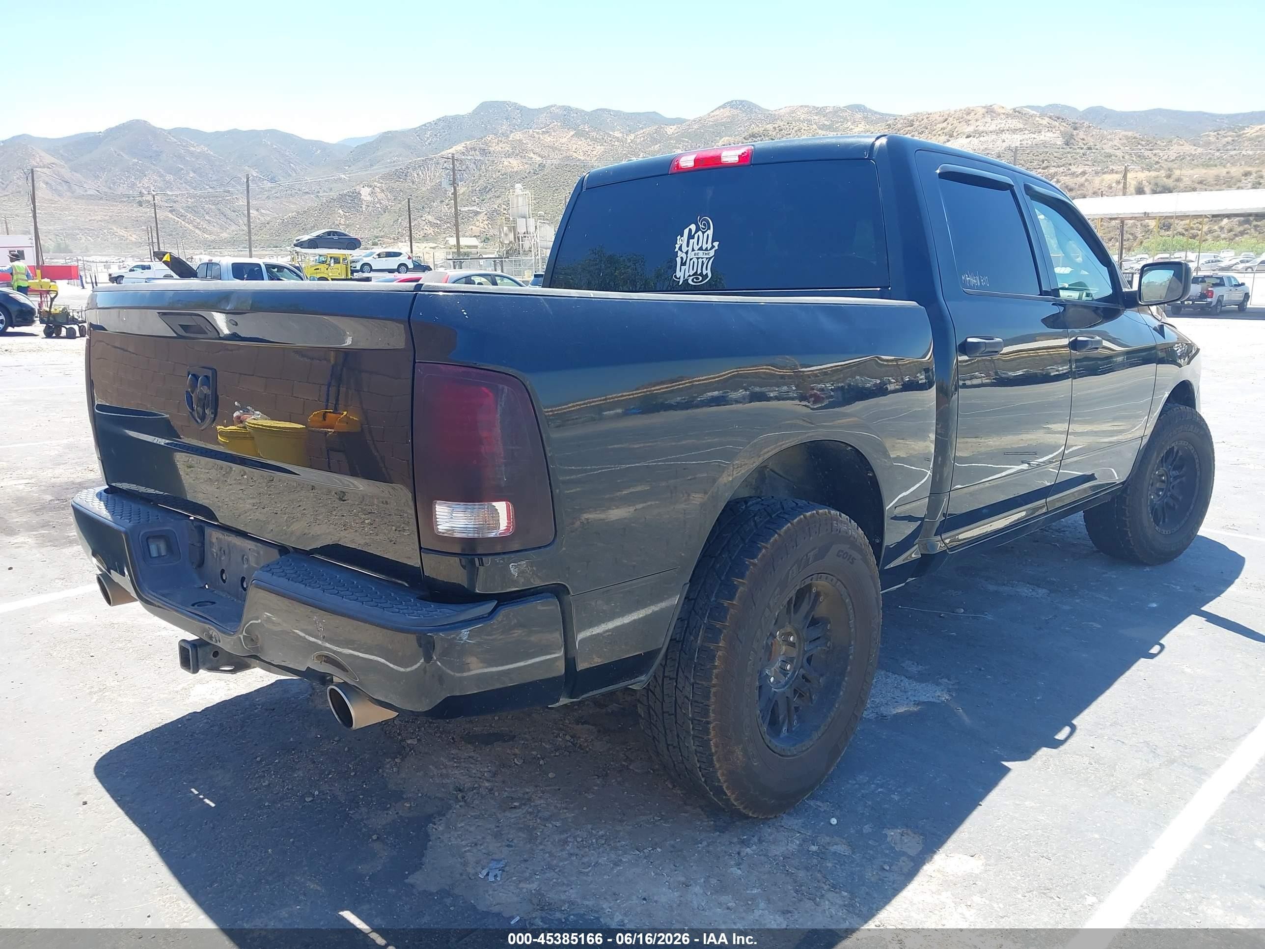 2015 Ram 1500 Express Черный vin: 1C6RR6KT0FS629432