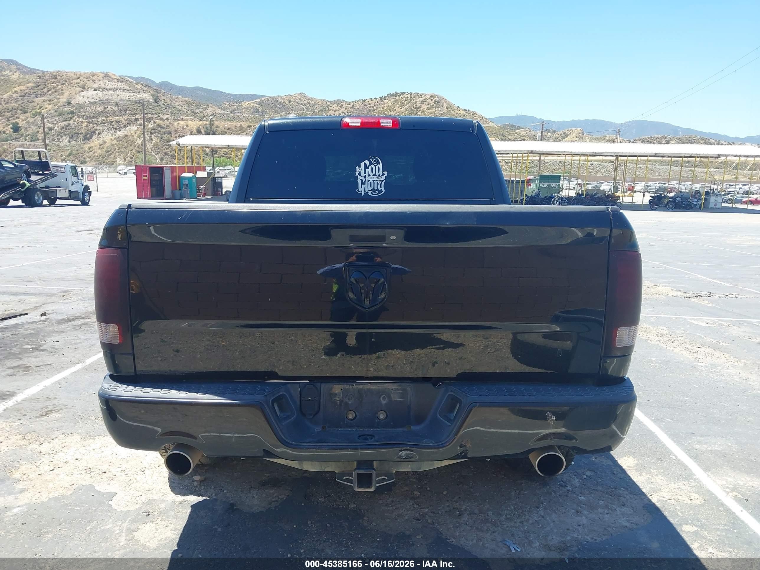 2015 Ram 1500 Express Черный vin: 1C6RR6KT0FS629432