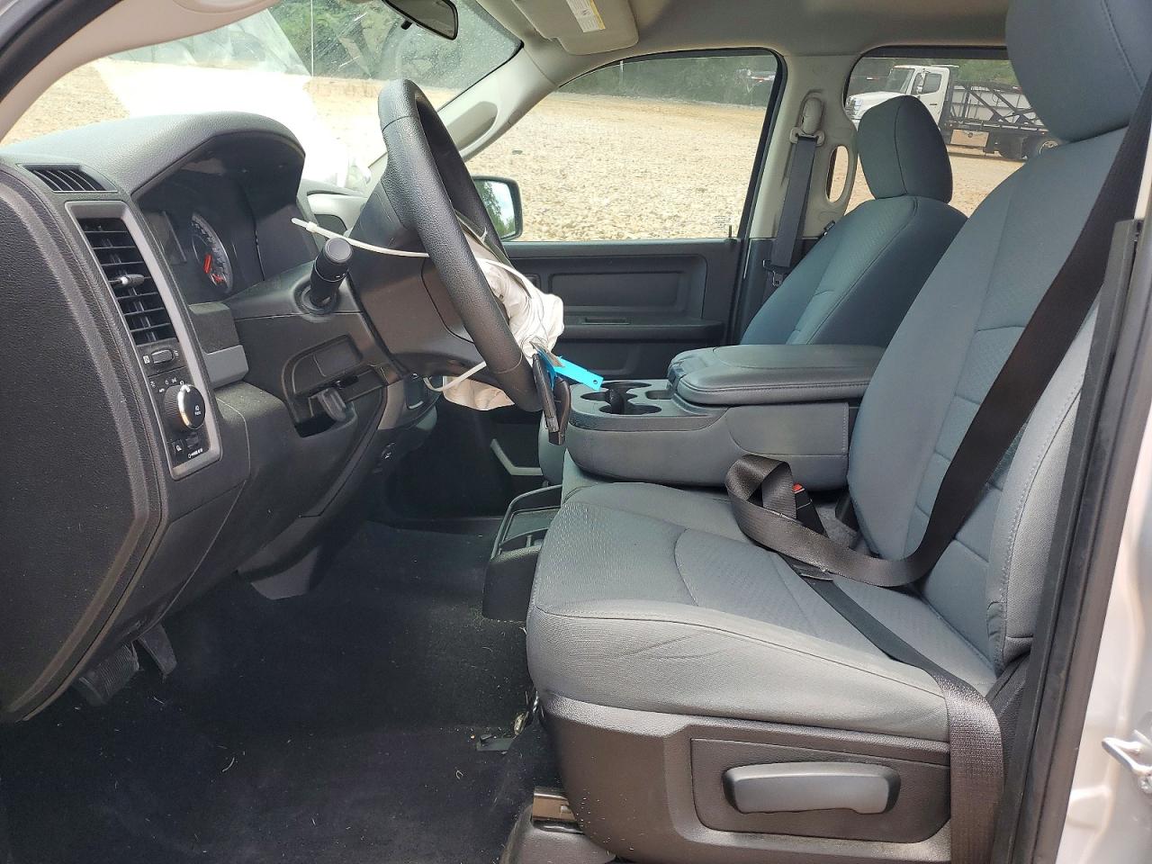 2019 Ram 1500 Classic Tradesman Silver vin: 1C6RR6KT0KS538817