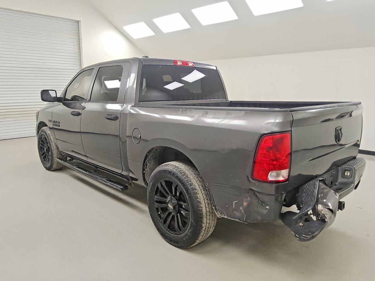 2014 Ram 1500 St Gray vin: 1C6RR6KT1ES272213