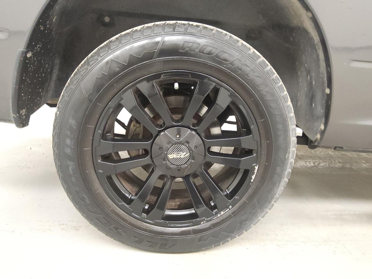 2014 Ram 1500 St Gray vin: 1C6RR6KT1ES272213 Damage: Right Rear Wheel, Aftermarket, Acceptable