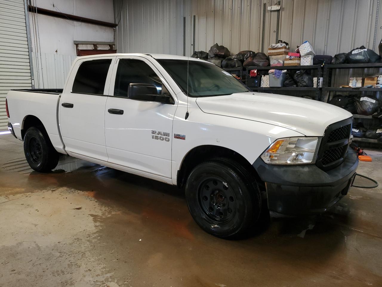 2014 Ram 1500 St Белый vin: 1C6RR6KT1ES446085 Damage: Right Front Fender, Multiple Scratches Heavy, 2
