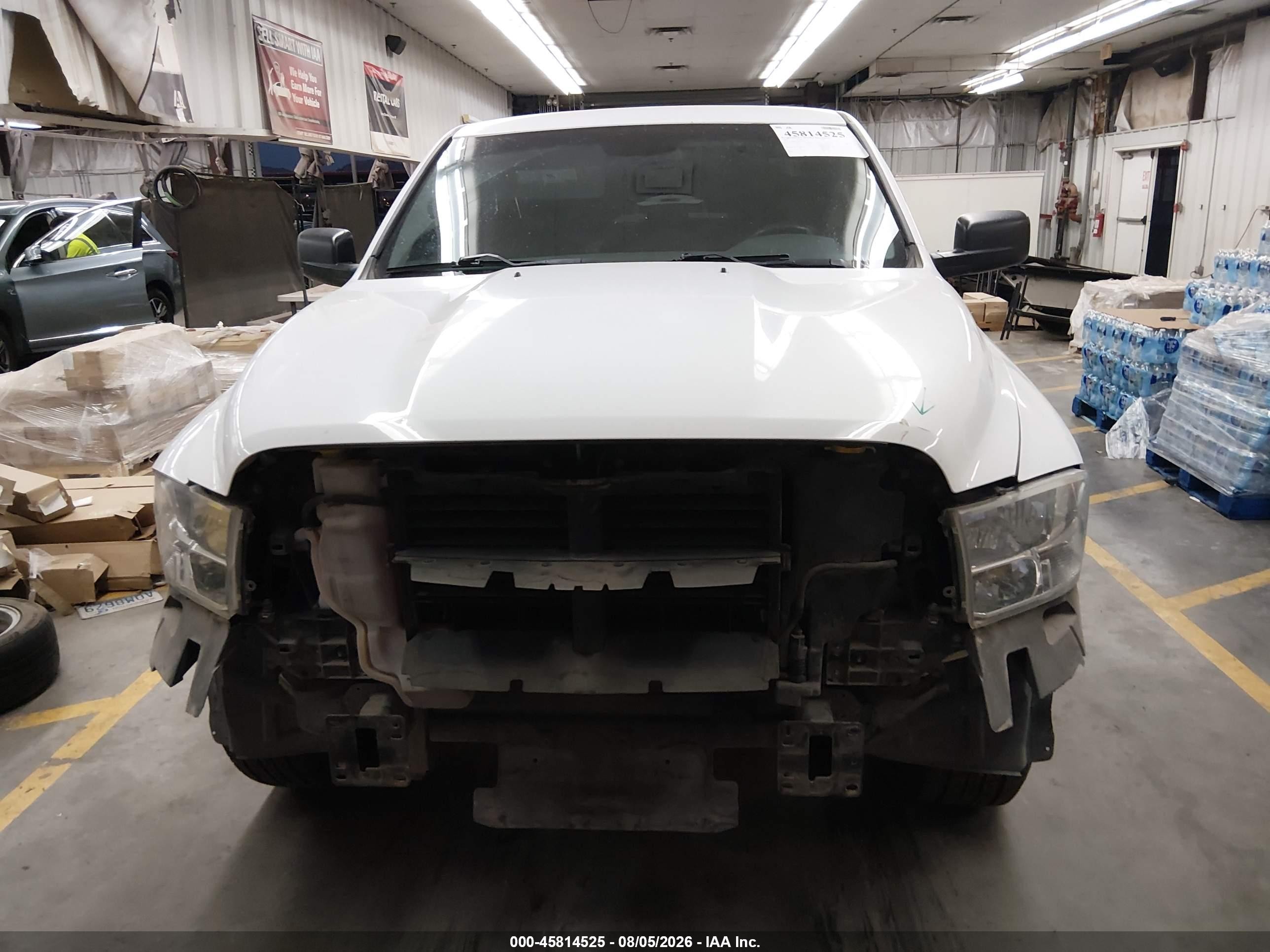2015 Ram 1500 Tradesman White vin: 1C6RR6KT1FS605351