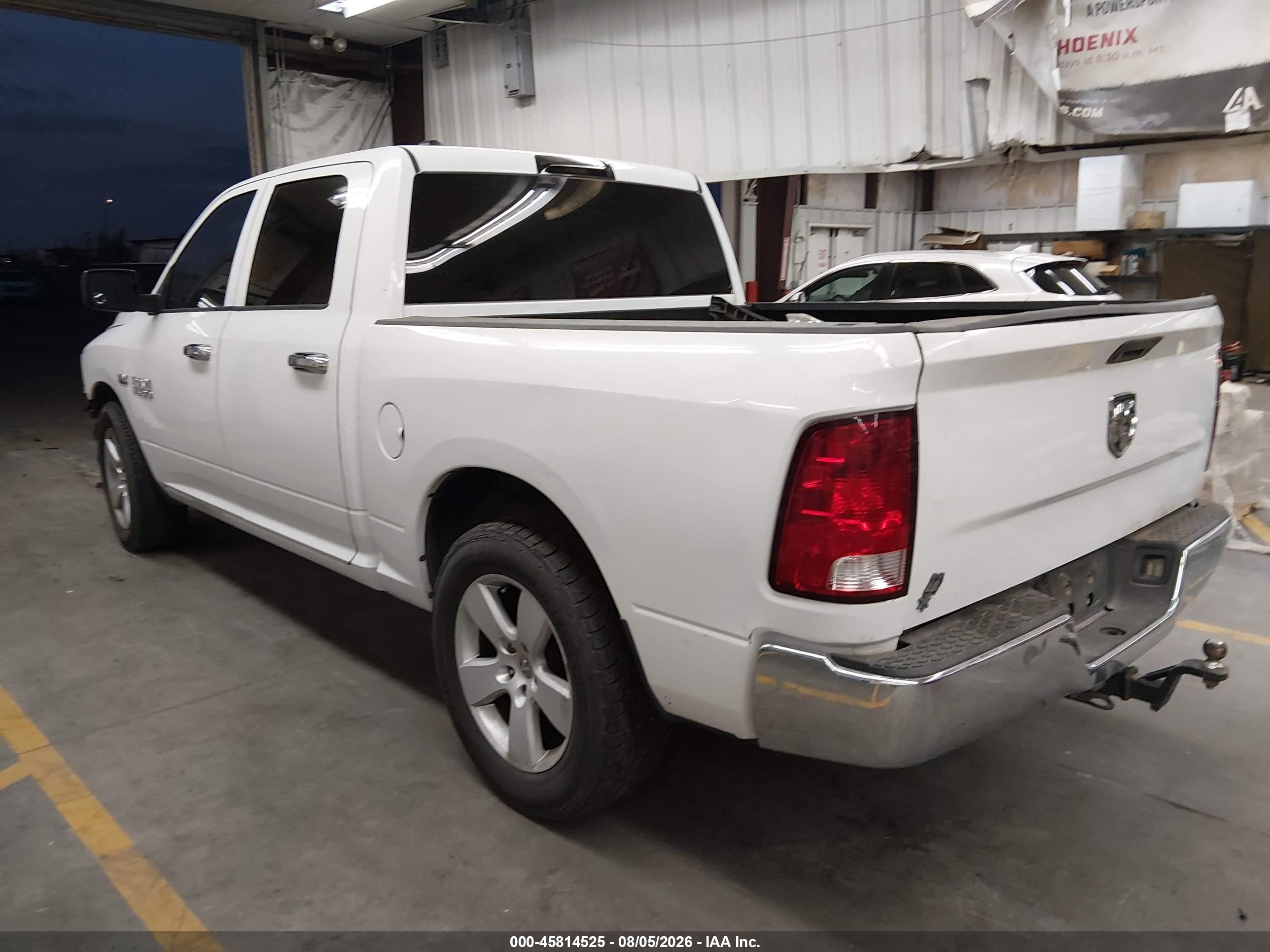 2015 Ram 1500 Tradesman White vin: 1C6RR6KT1FS605351