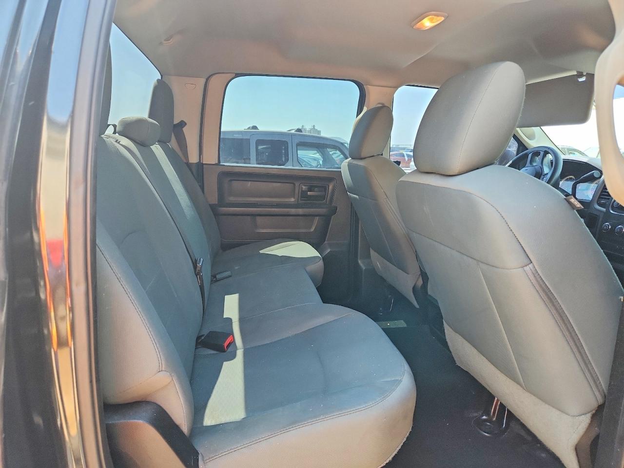 2015 Ram 1500 St Black vin: 1C6RR6KT1FS676761