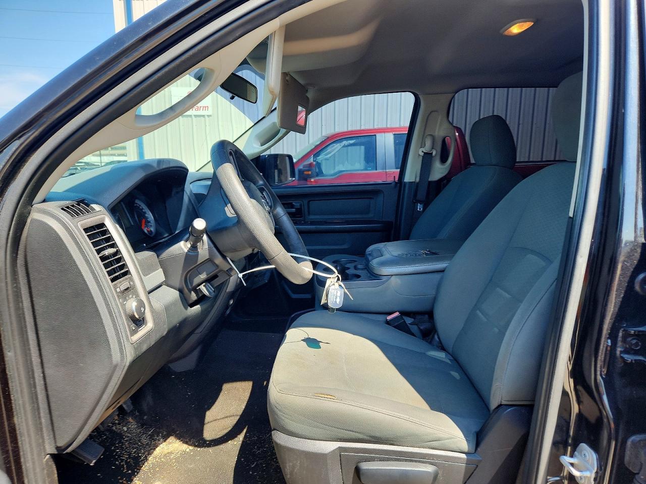 2015 Ram 1500 St Black vin: 1C6RR6KT1FS676761