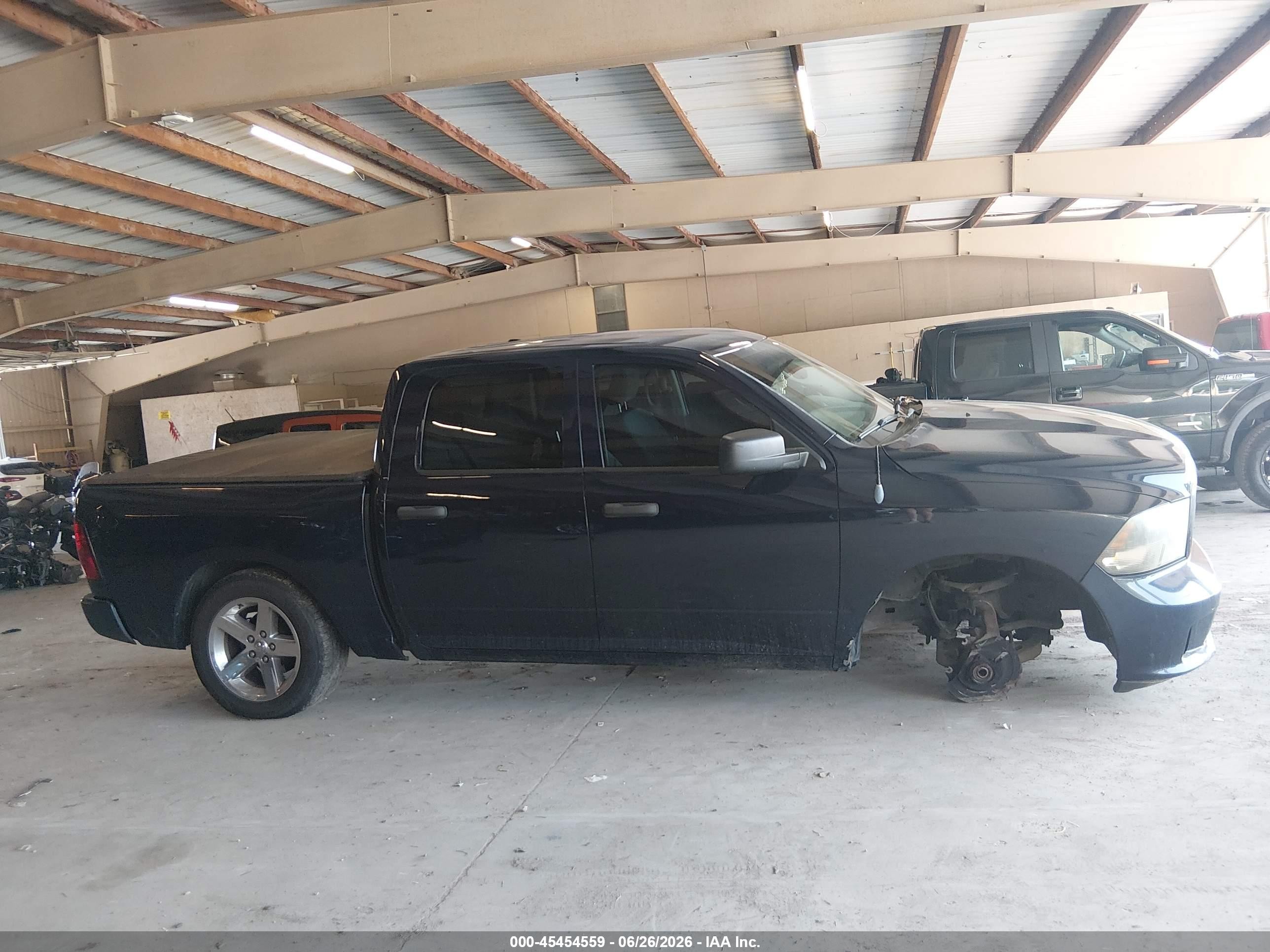 2013 Ram 1500 Express Синий vin: 1C6RR6KT2DS702989