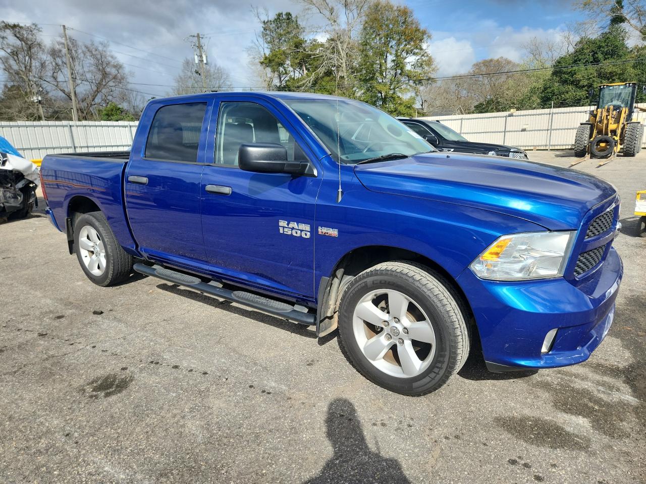 2014 Ram 1500 St Blue vin: 1C6RR6KT2ES377780 Damage: Right Running Board, Aftermarket, Acceptable