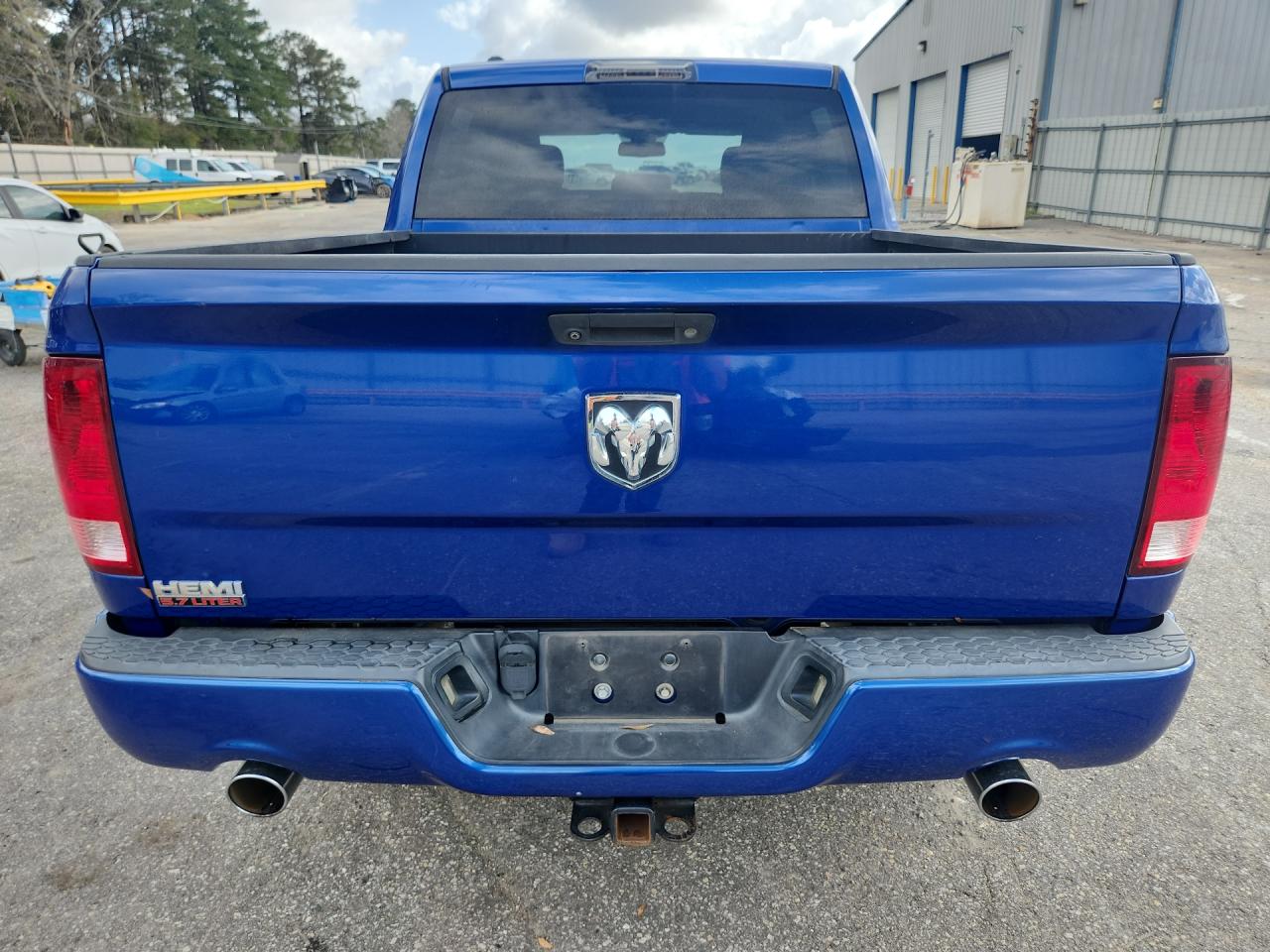 2014 Ram 1500 St Blue vin: 1C6RR6KT2ES377780 Damage: Tailgate, Chipped, 2
