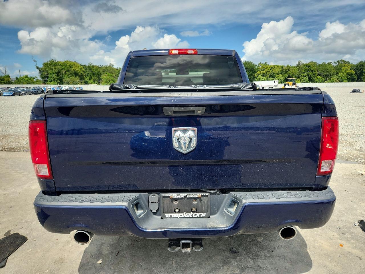 2014 Ram 1500 St Blue vin: 1C6RR6KT2ES389721