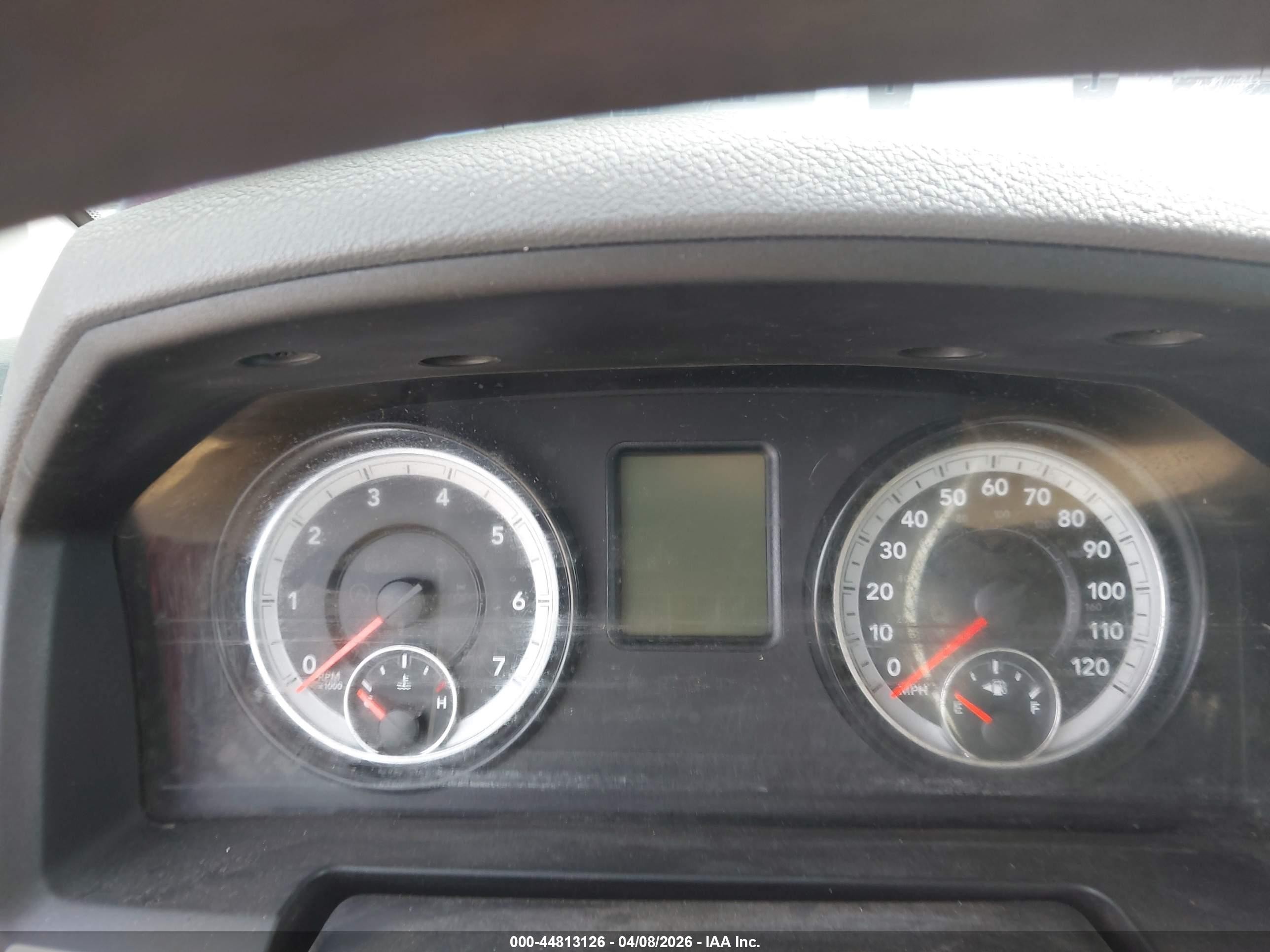 2015 Ram 1500 Express Red vin: 1C6RR6KT2FS565796