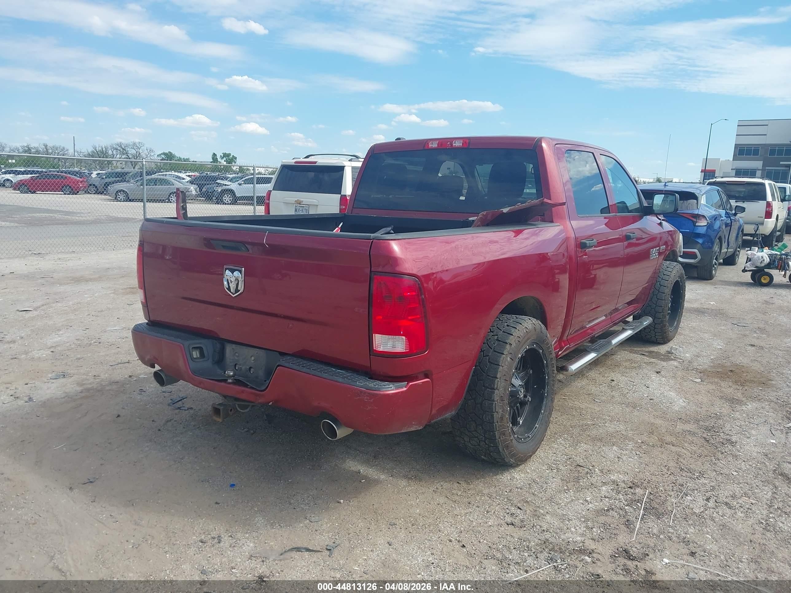 2015 Ram 1500 Express Red vin: 1C6RR6KT2FS565796