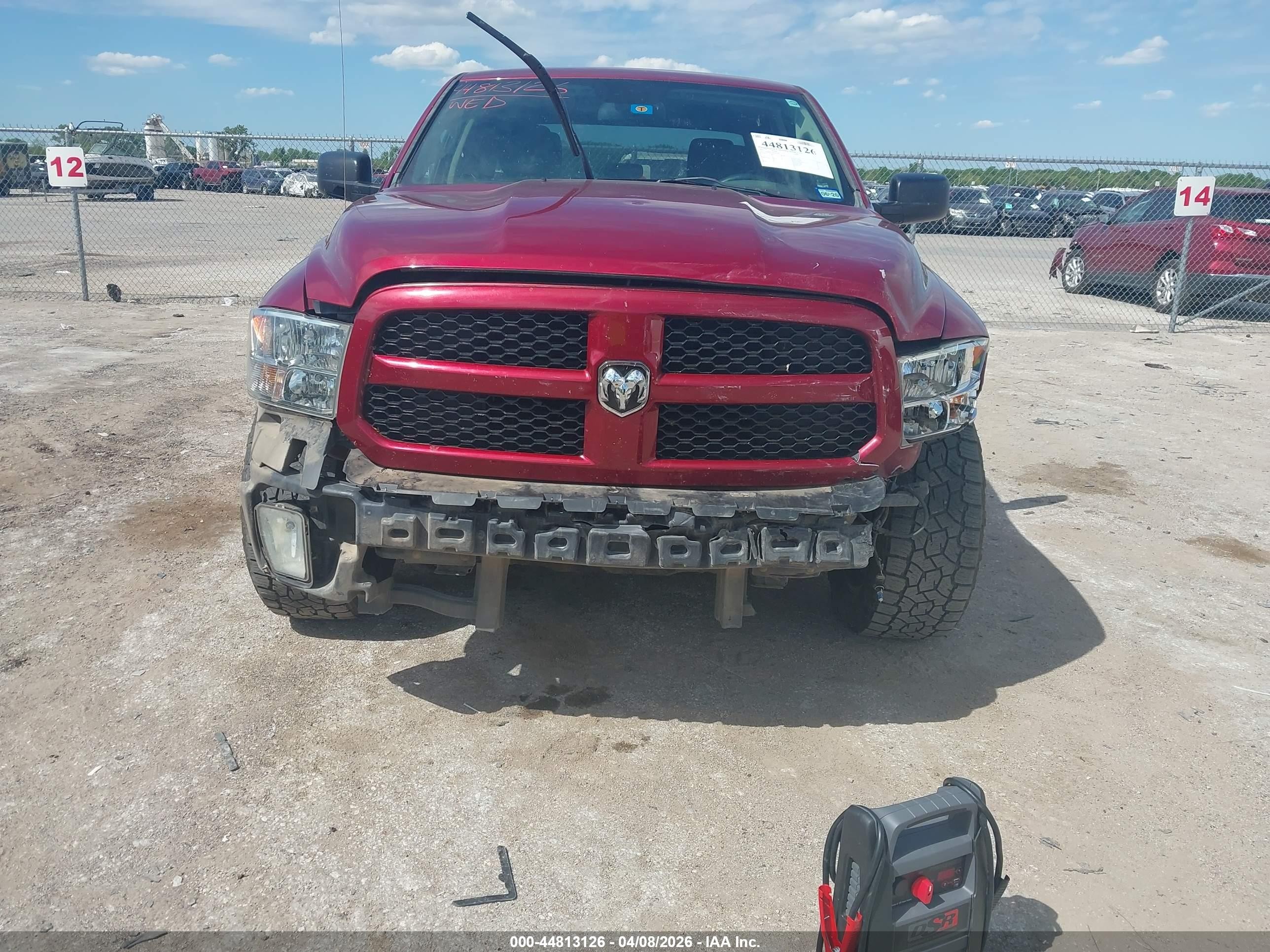 2015 Ram 1500 Express Red vin: 1C6RR6KT2FS565796