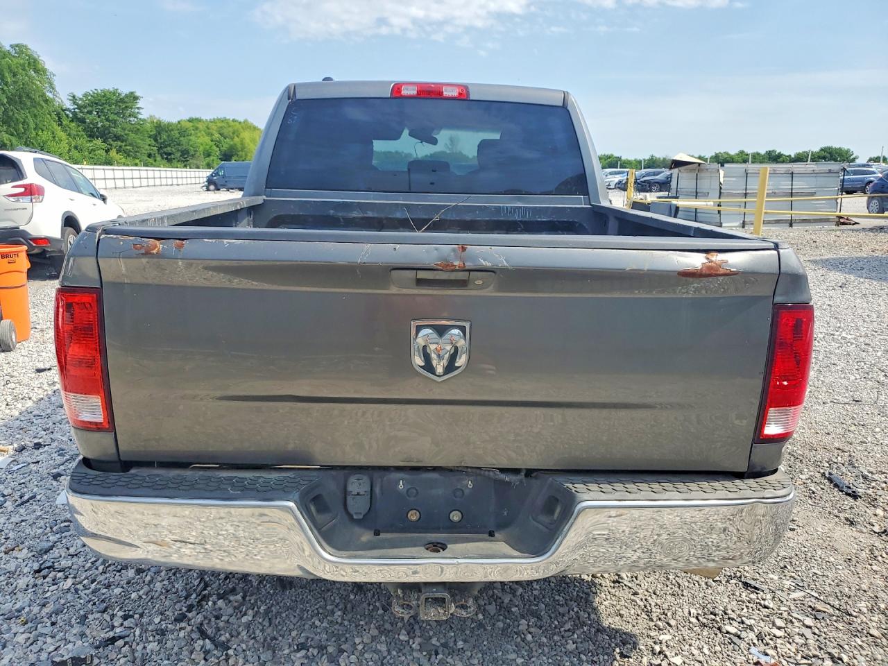 2013 Ram 1500 St Gray vin: 1C6RR6KT3DS656315