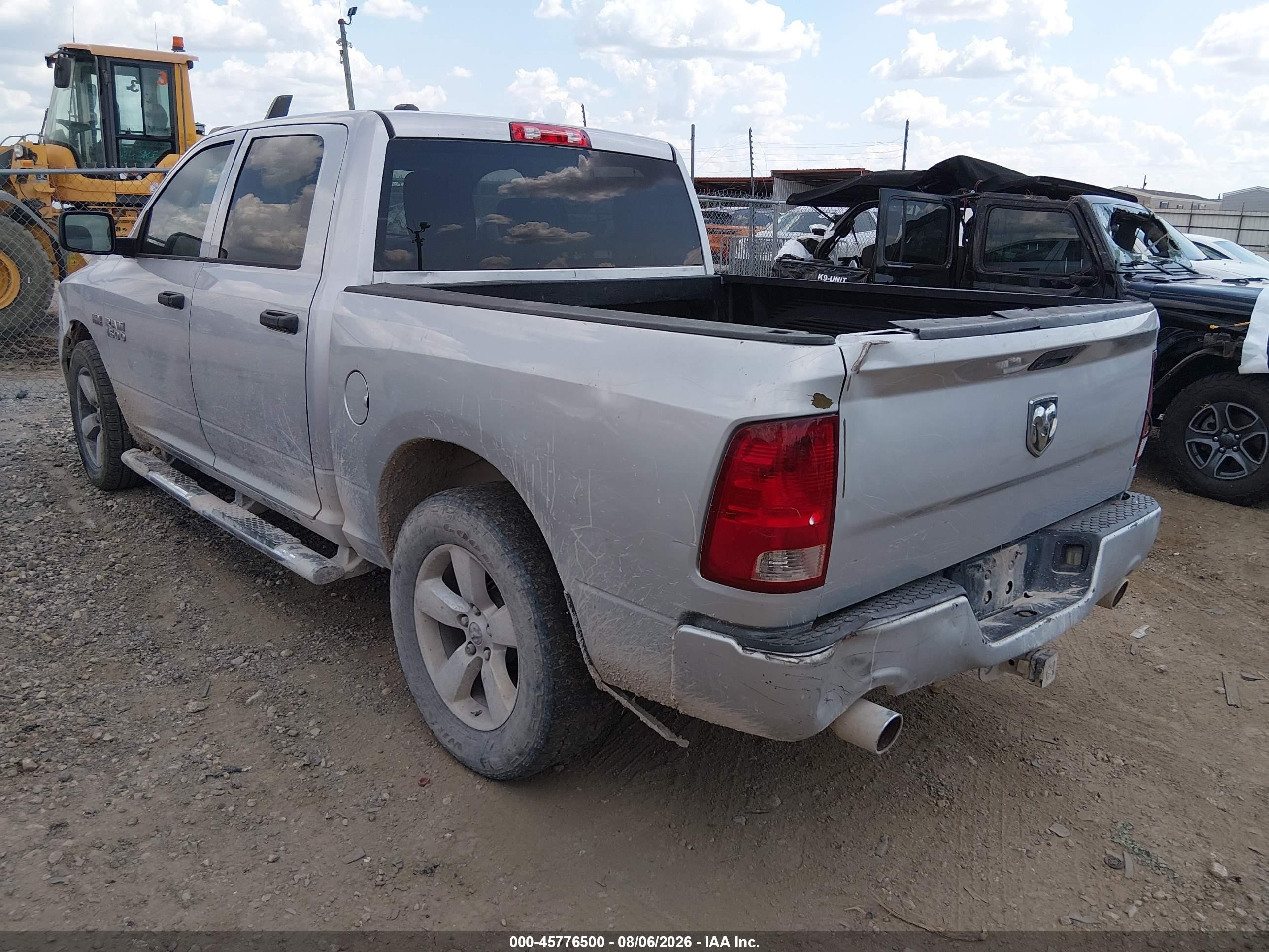 2013 Ram 1500 Express Серебряный vin: 1C6RR6KT3DS669842