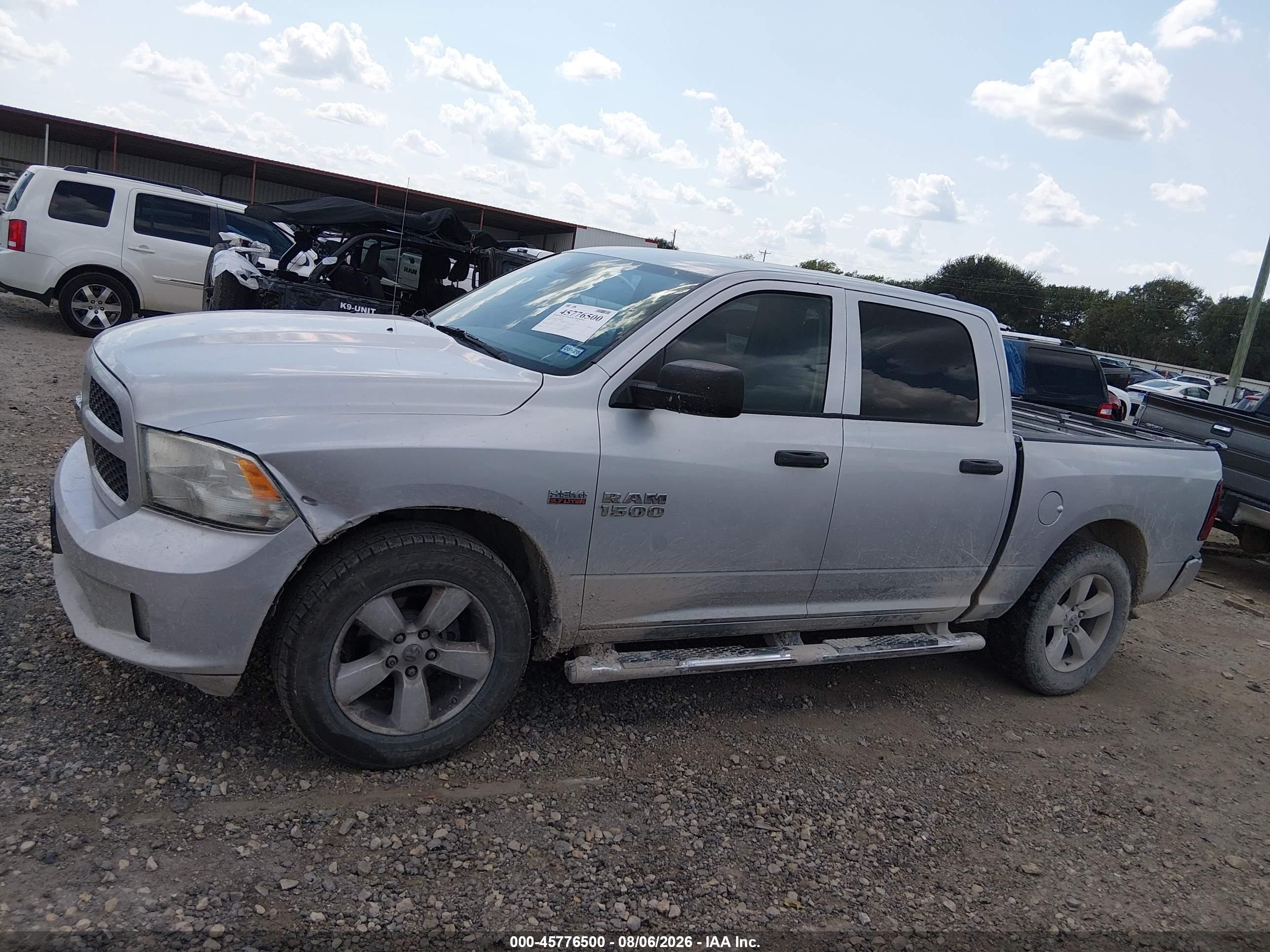 2013 Ram 1500 Express Серебряный vin: 1C6RR6KT3DS669842