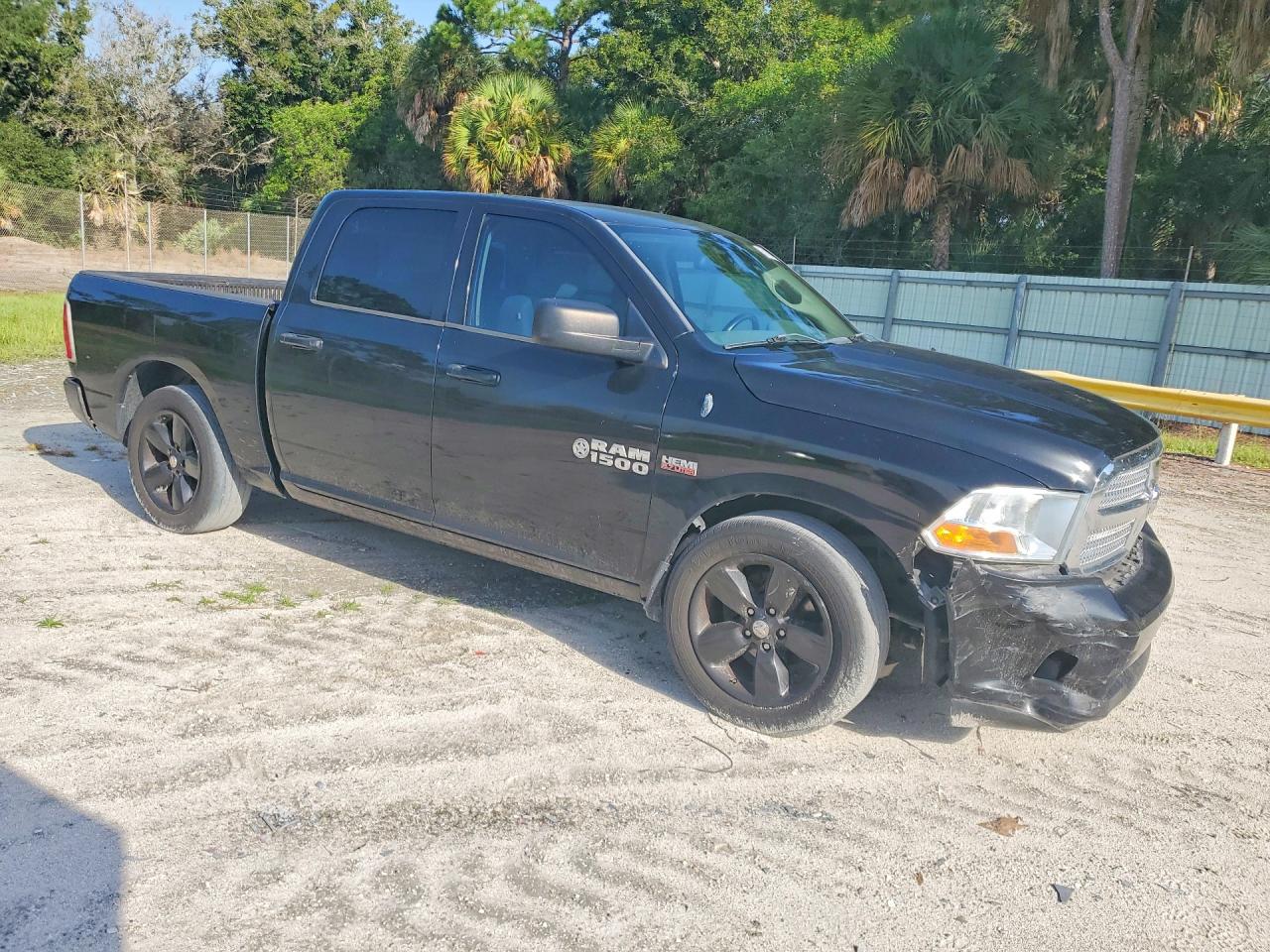 2014 Ram 1500 St Black vin: 1C6RR6KT3ES122149