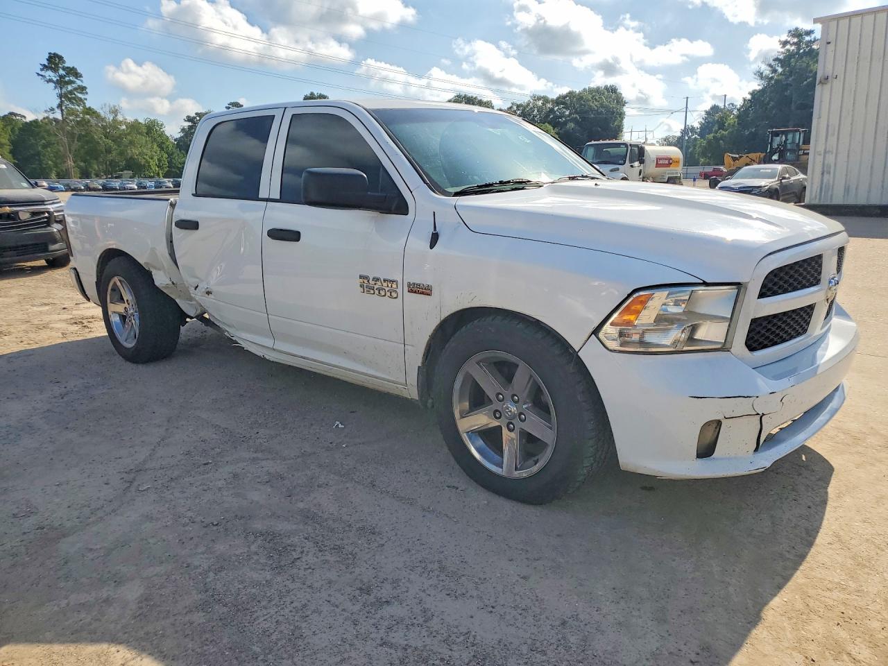 2014 Ram 1500 St Белый vin: 1C6RR6KT3ES238418