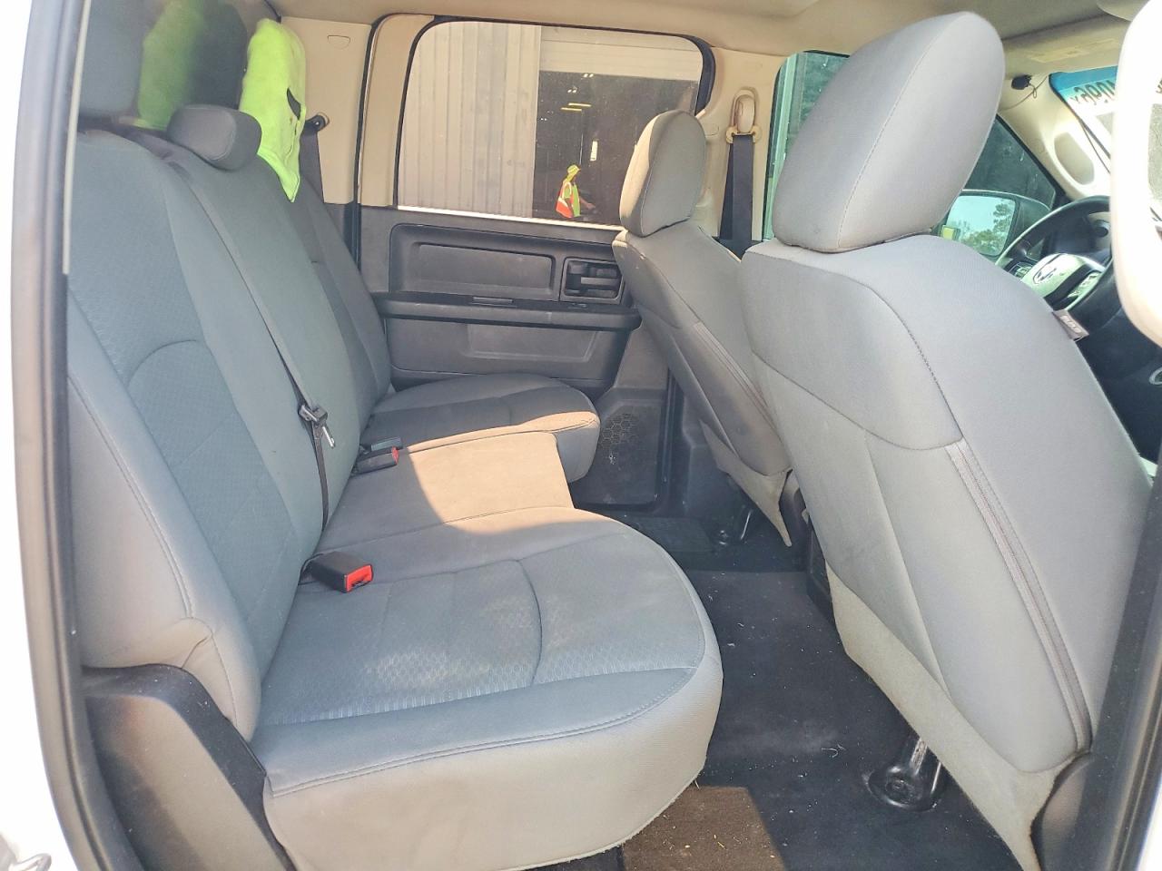 2014 Ram 1500 St Белый vin: 1C6RR6KT3ES238418