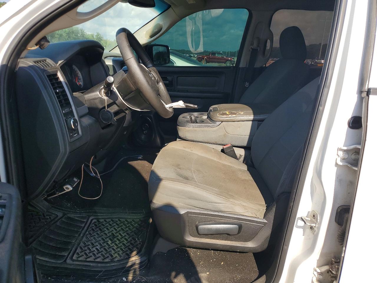 2014 Ram 1500 St Белый vin: 1C6RR6KT3ES238418