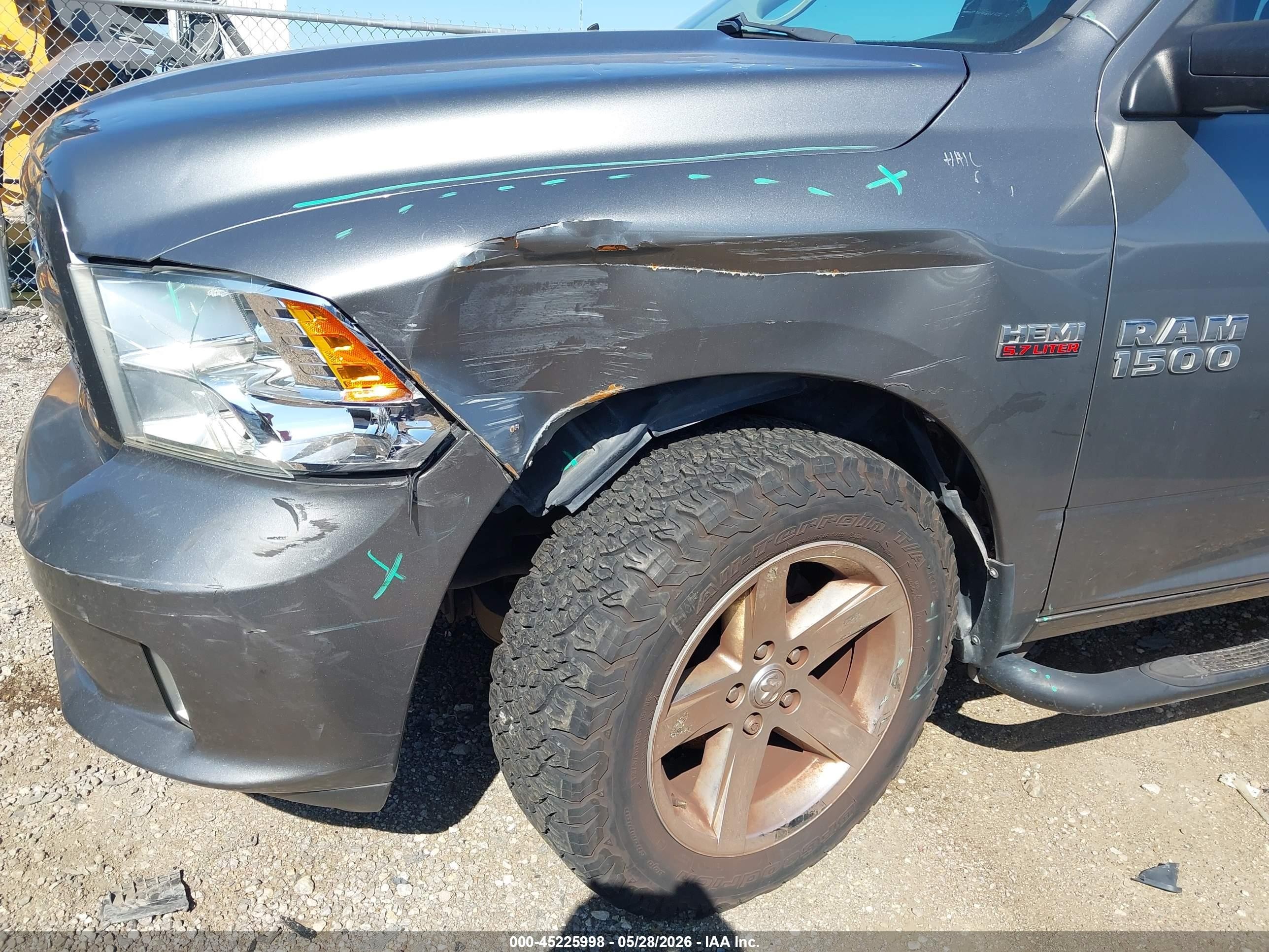 2013 Ram 1500 Express Gray vin: 1C6RR6KT4DS700659