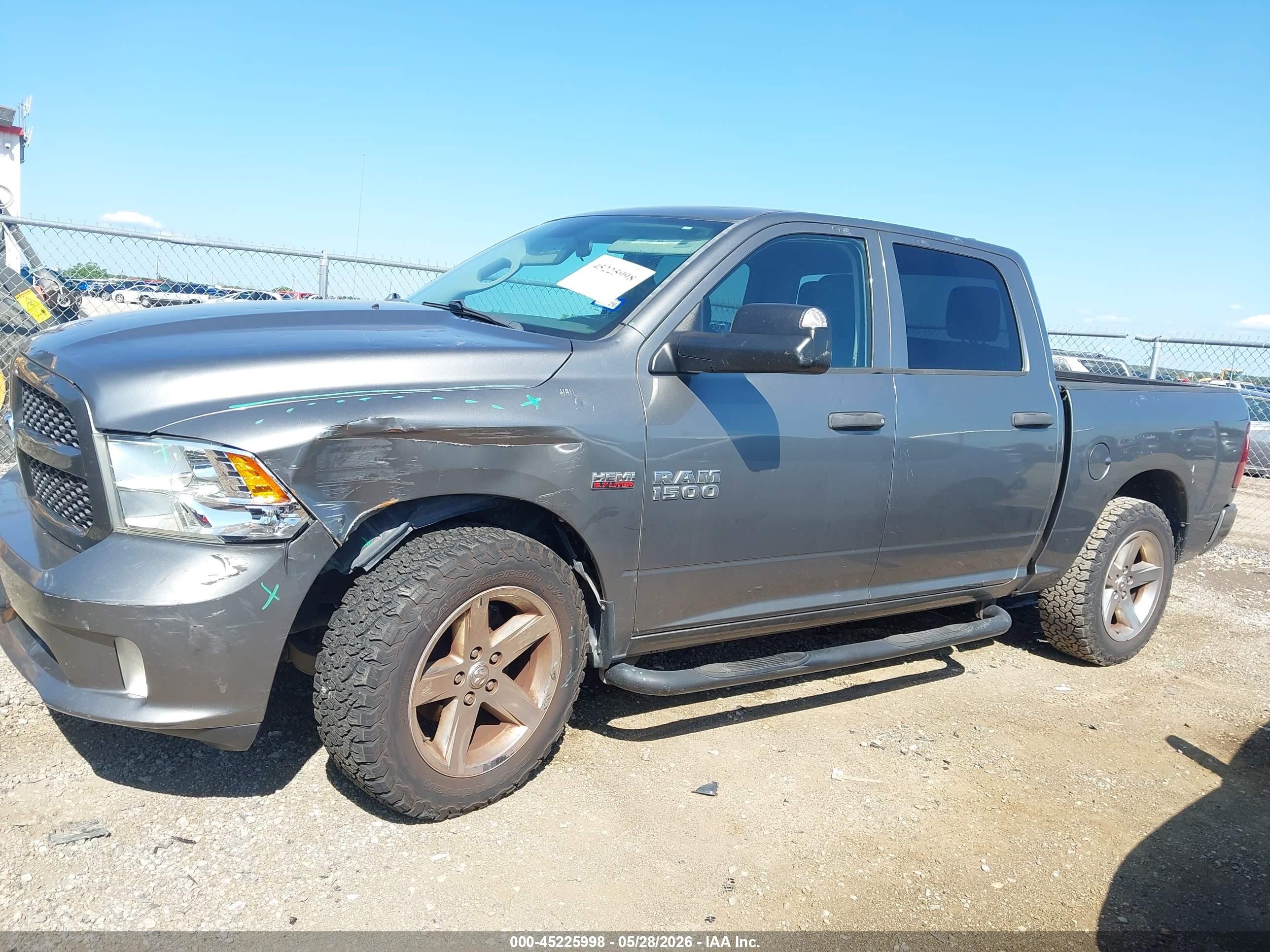 2013 Ram 1500 Express Gray vin: 1C6RR6KT4DS700659