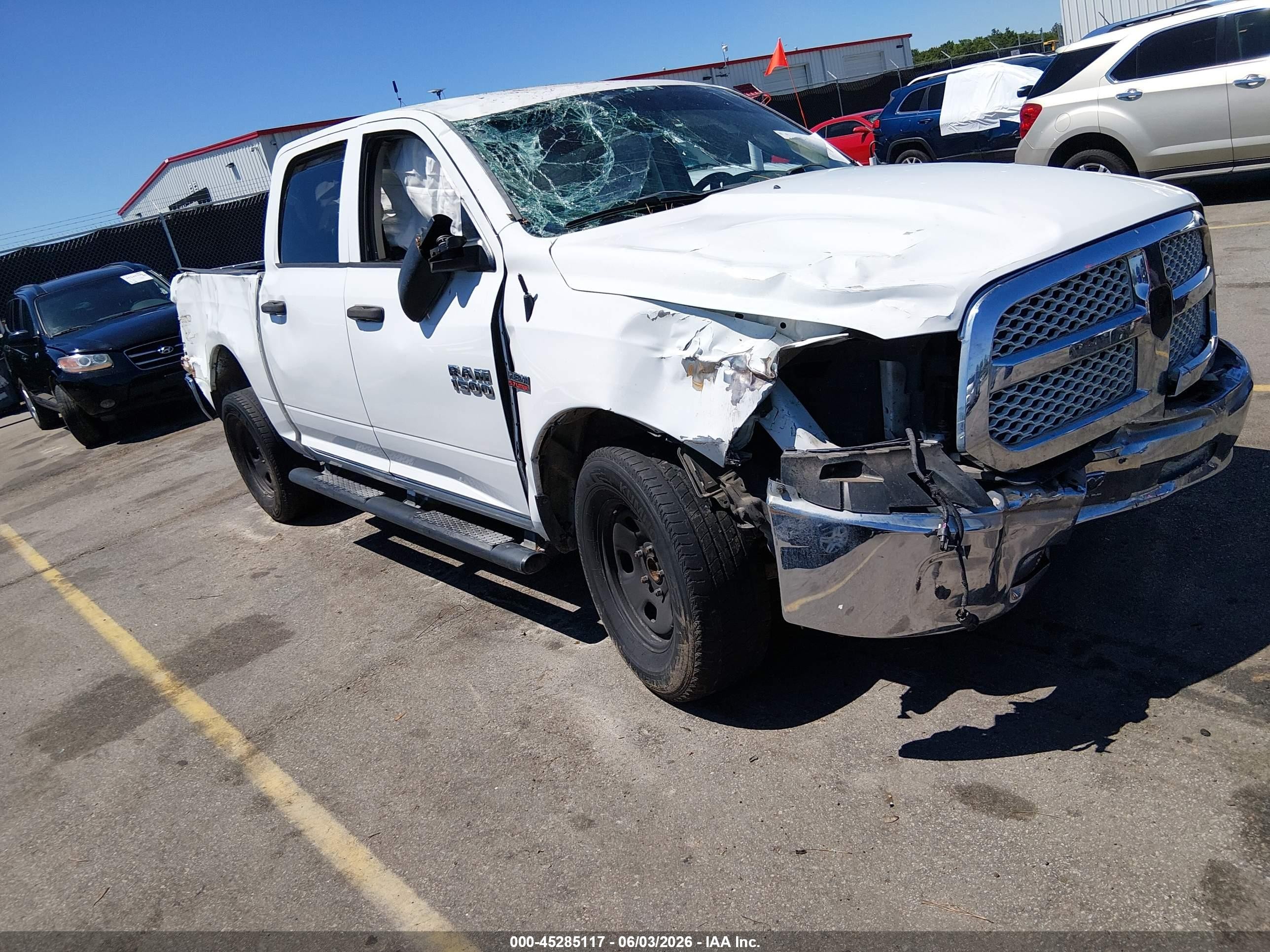 2014 Ram 1500 Tradesman White vin: 1C6RR6KT4ES339970