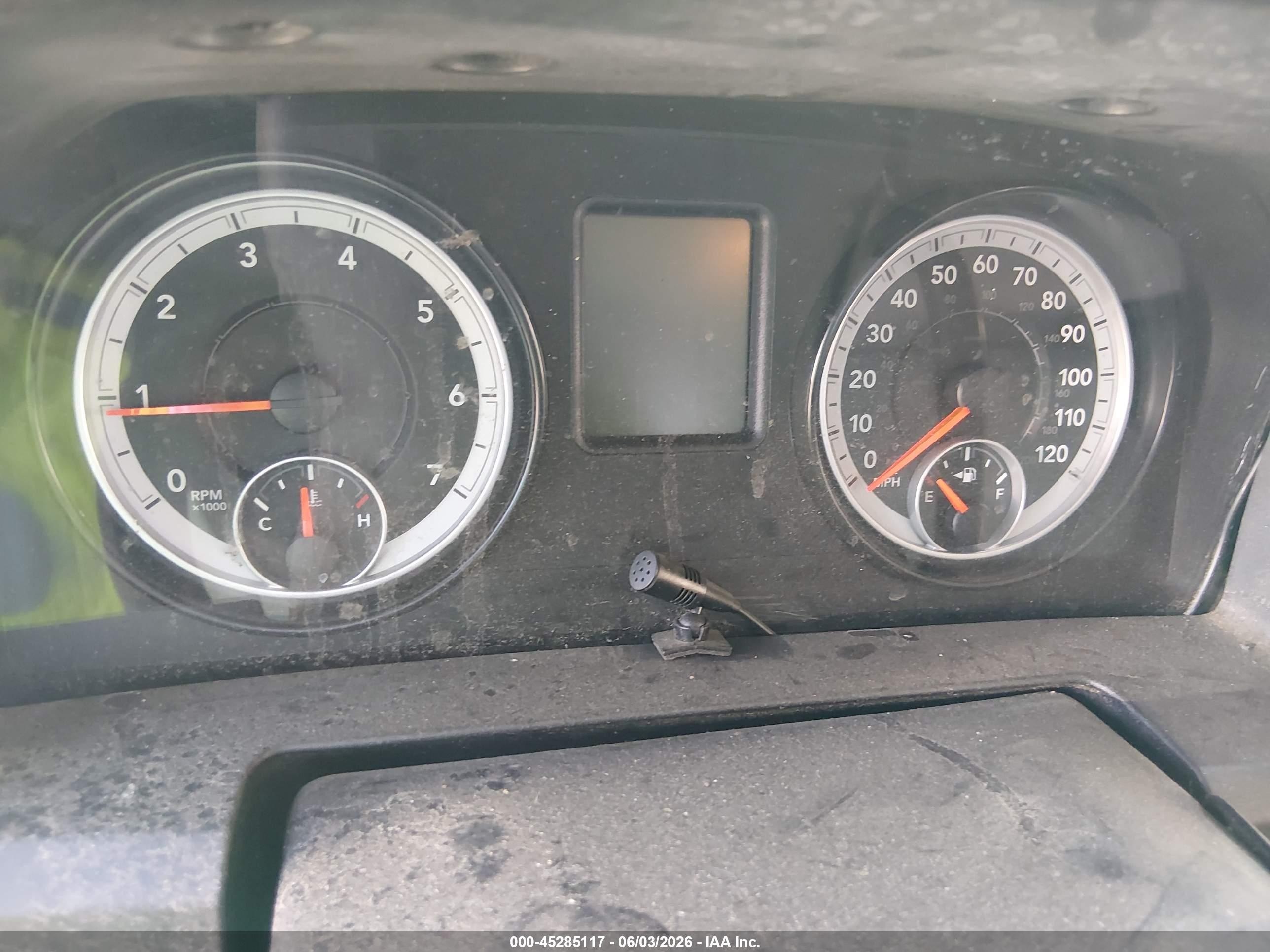 2014 Ram 1500 Tradesman White vin: 1C6RR6KT4ES339970