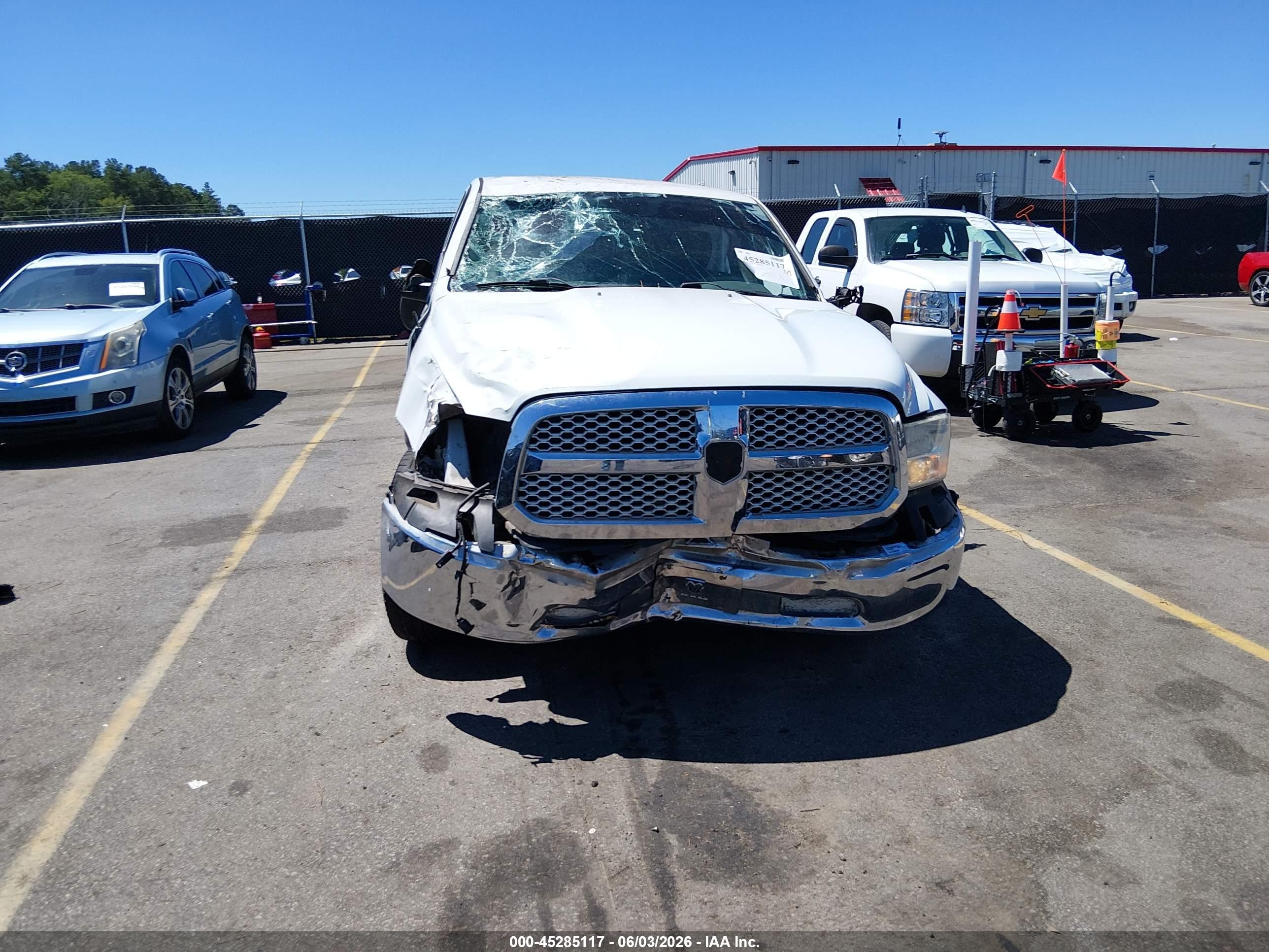 2014 Ram 1500 Tradesman White vin: 1C6RR6KT4ES339970