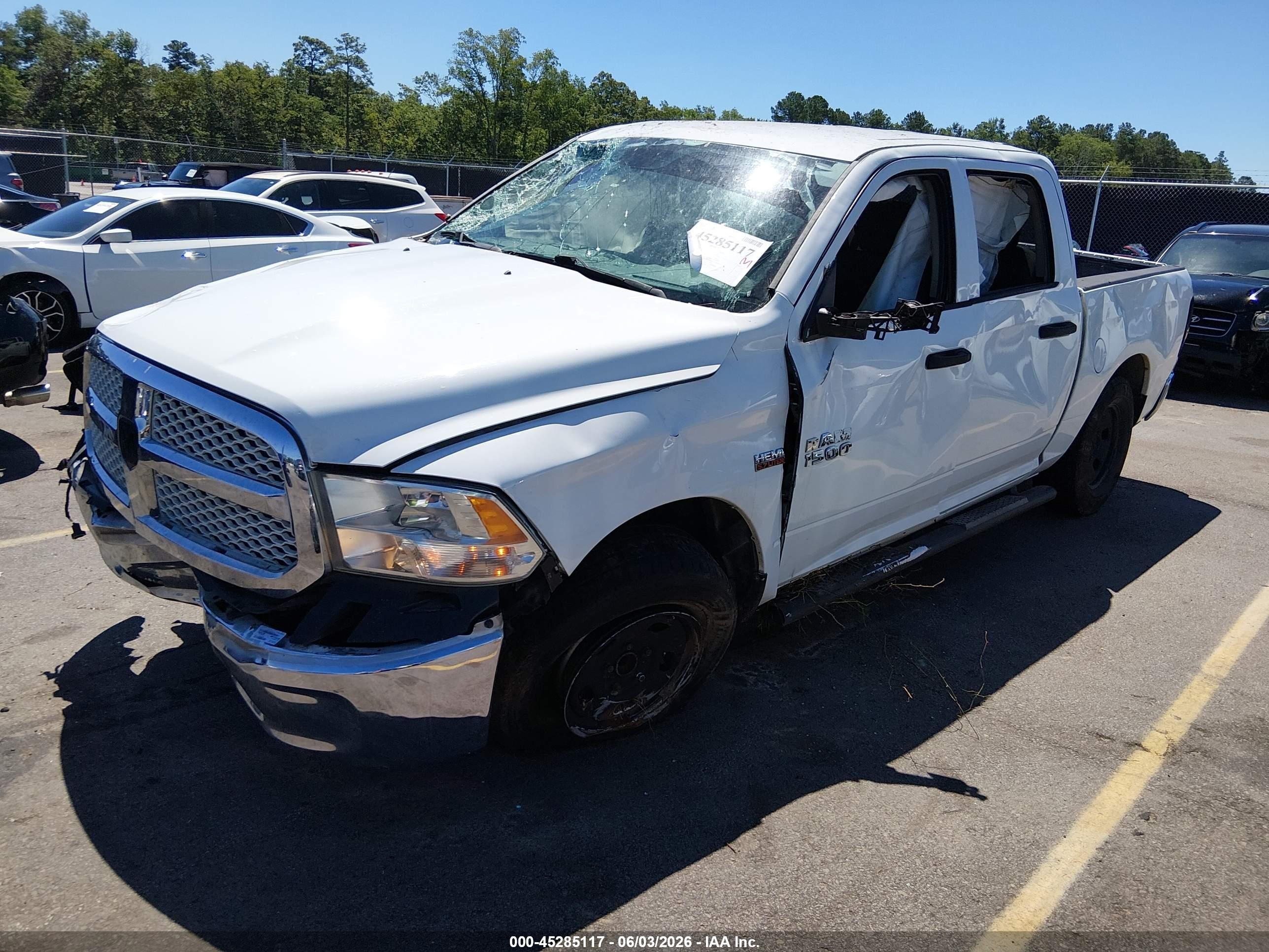 2014 Ram 1500 Tradesman White vin: 1C6RR6KT4ES339970